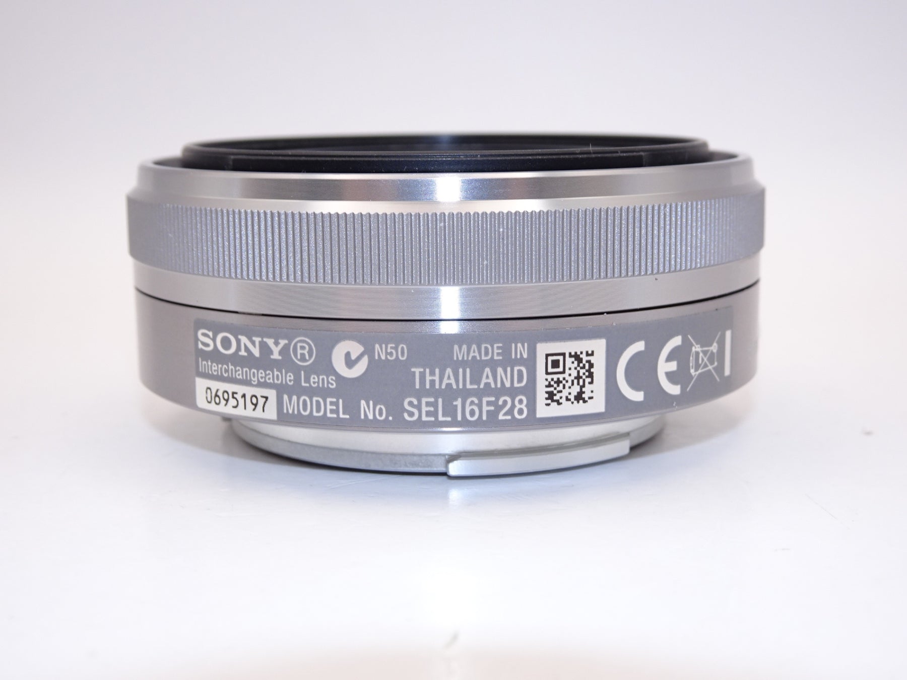 【外観特上級】ソニー SONY 単焦点レンズ E 16mm F2.8 ソニー Eマウント用 SEL16F28