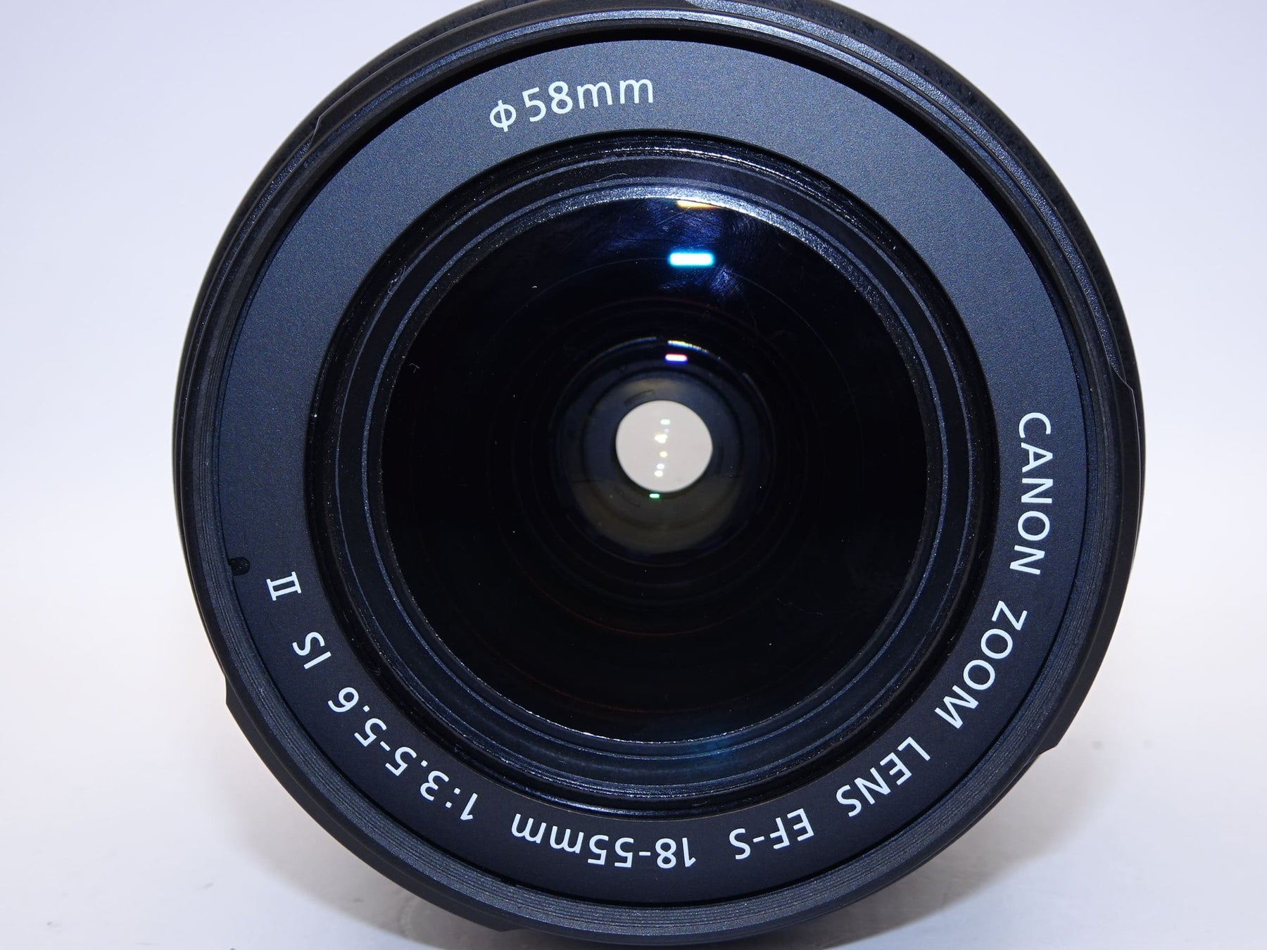 【外観特上級】Canon 標準ズームレンズ EF-S18-55mm F3.5-.5.6 IS II