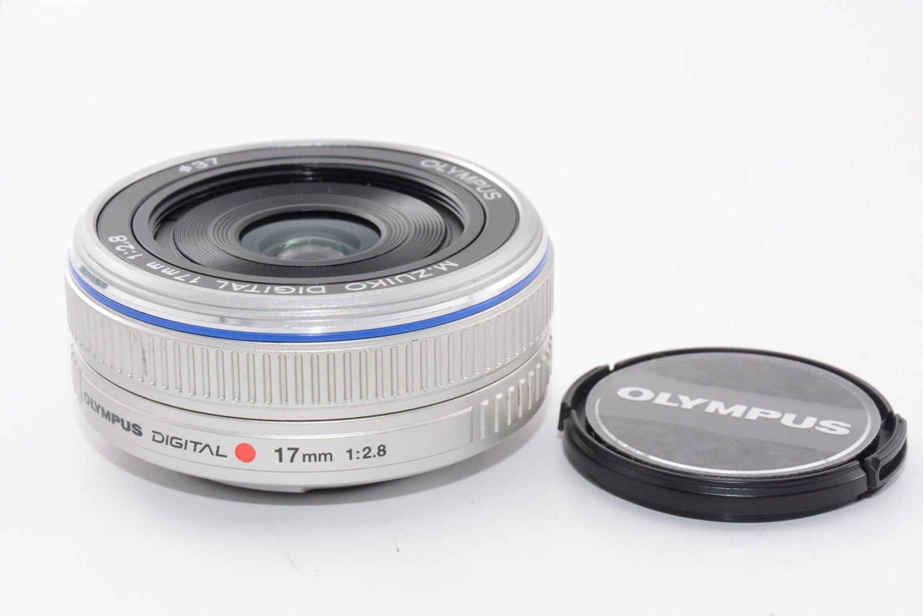 【外観特上級】OLYMPUS パンケーキレンズ M.ZUIKO DIGITAL 17mm F2.8 シルバー
