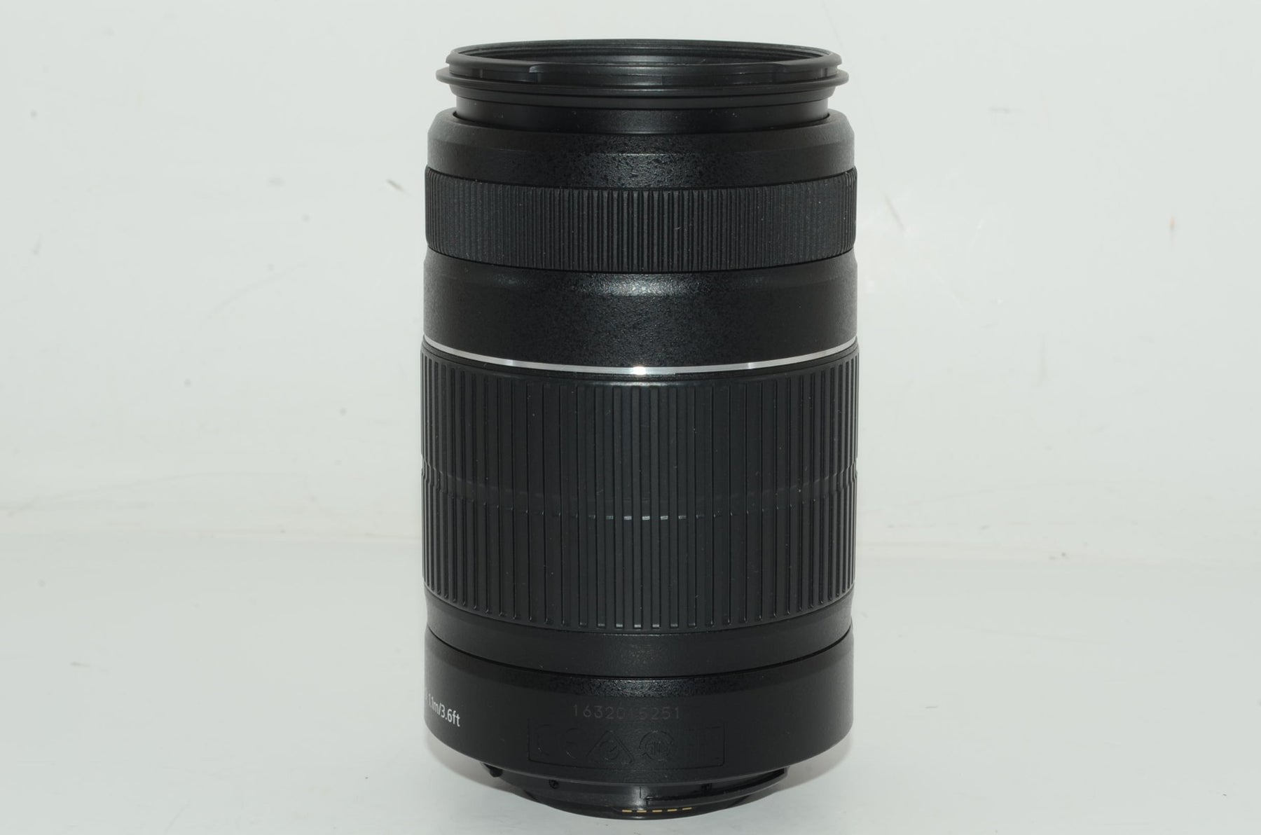 【外観特上級】Canon 望遠ズームレンズ EF-S55-250mm F4-5.6 IS II