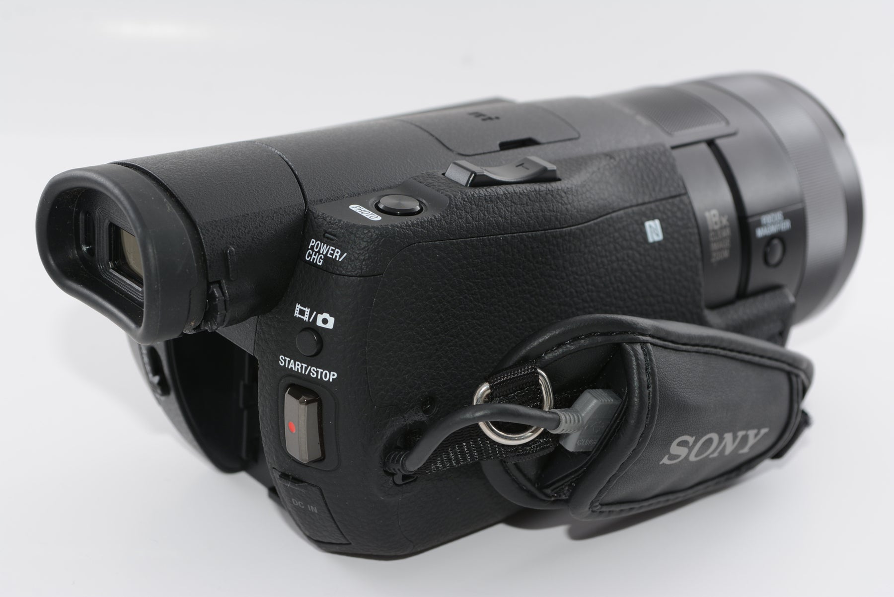 【外観特上級】ソニー SONY ビデオカメラ FDR-AX100 4K 光学12倍 ブラック Handycam FDR-AX100 BC