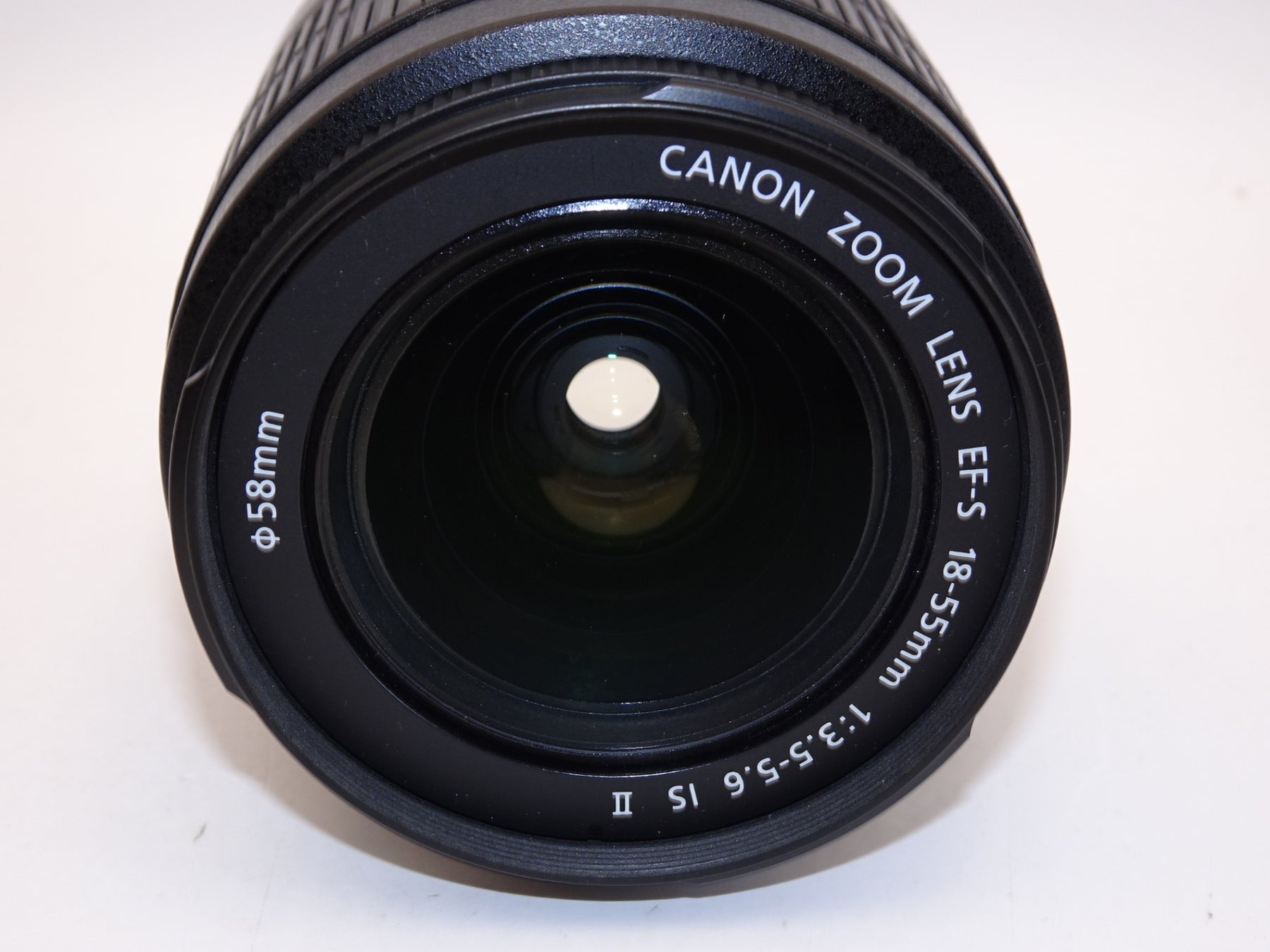 【外観特上級】Canon 標準ズームレンズ EF-S18-55mm F3.5-.5.6 IS II