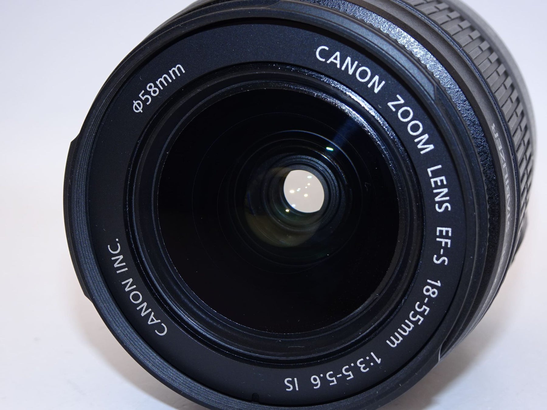 【外観特上級】Canon 標準ズームレンズ EF-S18-55mm F3.5-5.6 IS