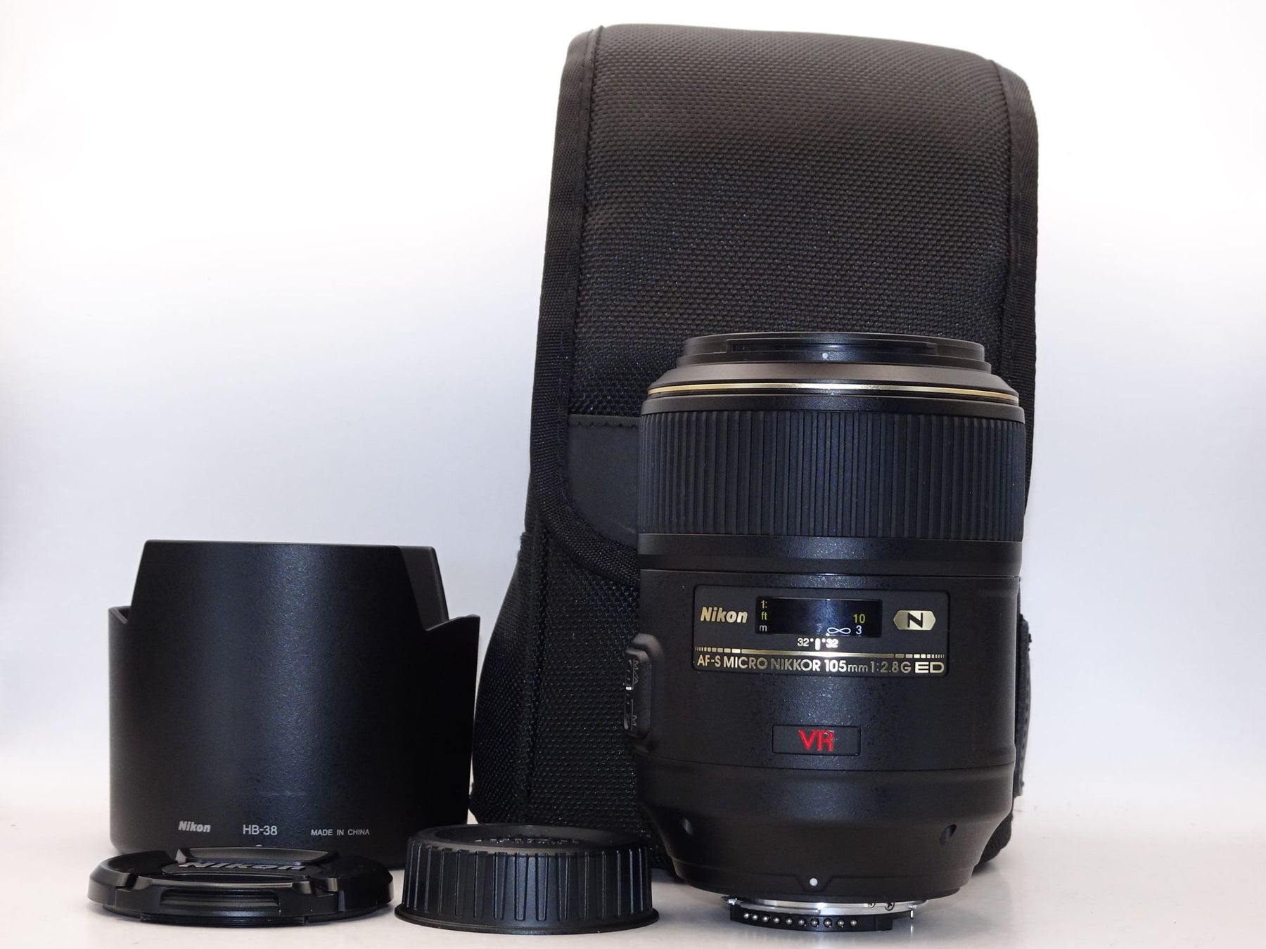 【外観並級】Nikon 単焦点マイクロレンズ AF-S VR Micro Nikkor 105mm f/2.8 G IF-ED フルサイズ対応