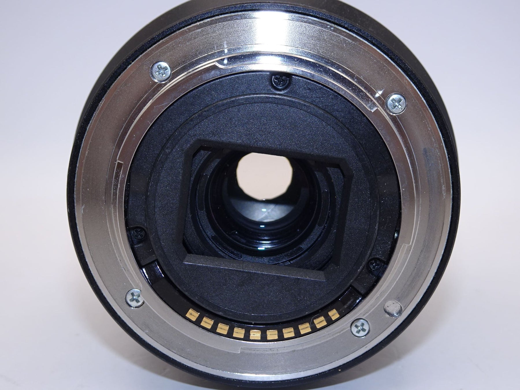 【外観並級】ソニー SONY 標準ズームレンズ Vario-Tessar T* E 16-70mm F4 ZA OSS ソニー Eマウント用 APS-C専用 SEL1670Z