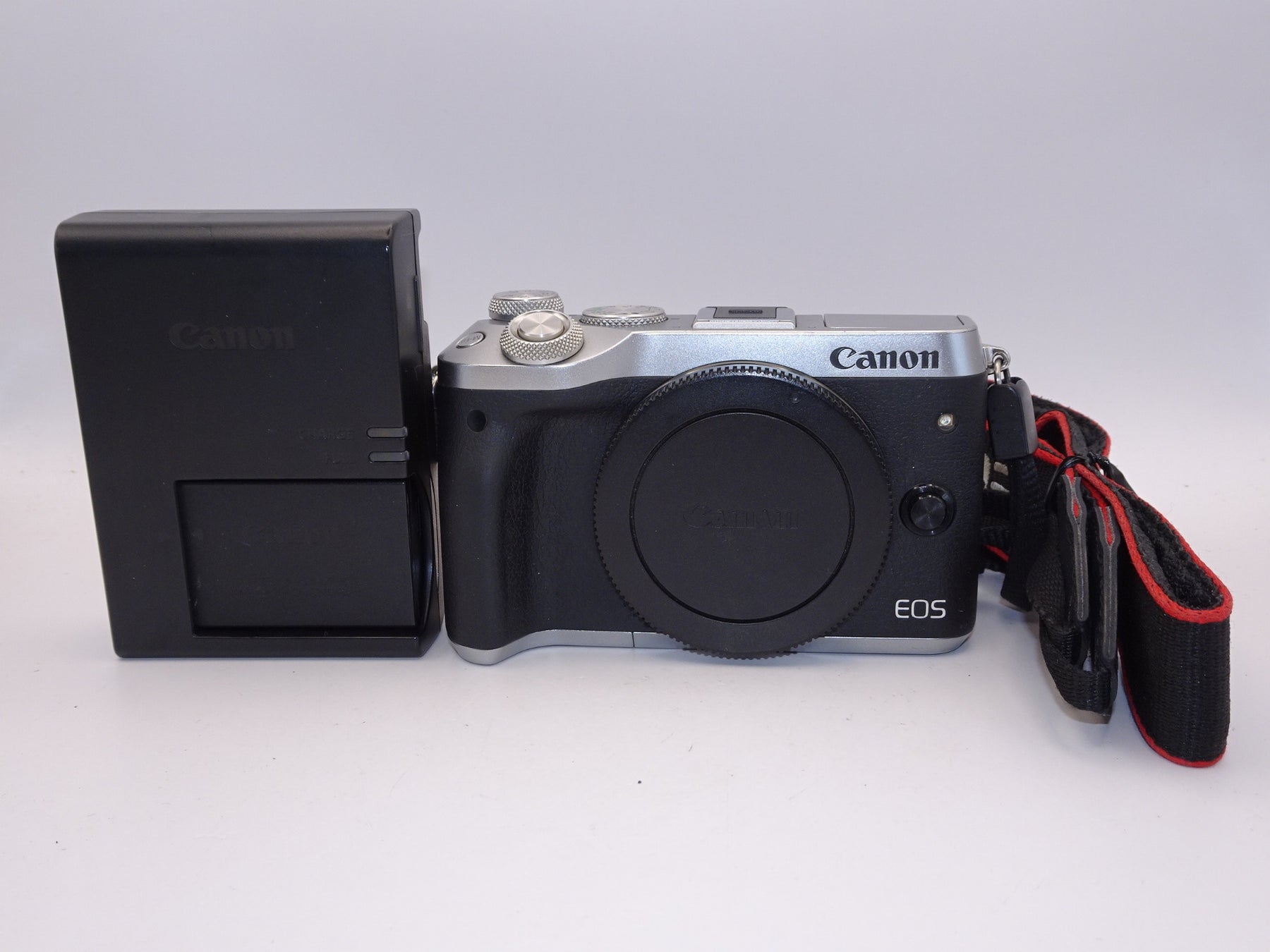 【外観並級】Canon キャノン EOS M6 ボディ