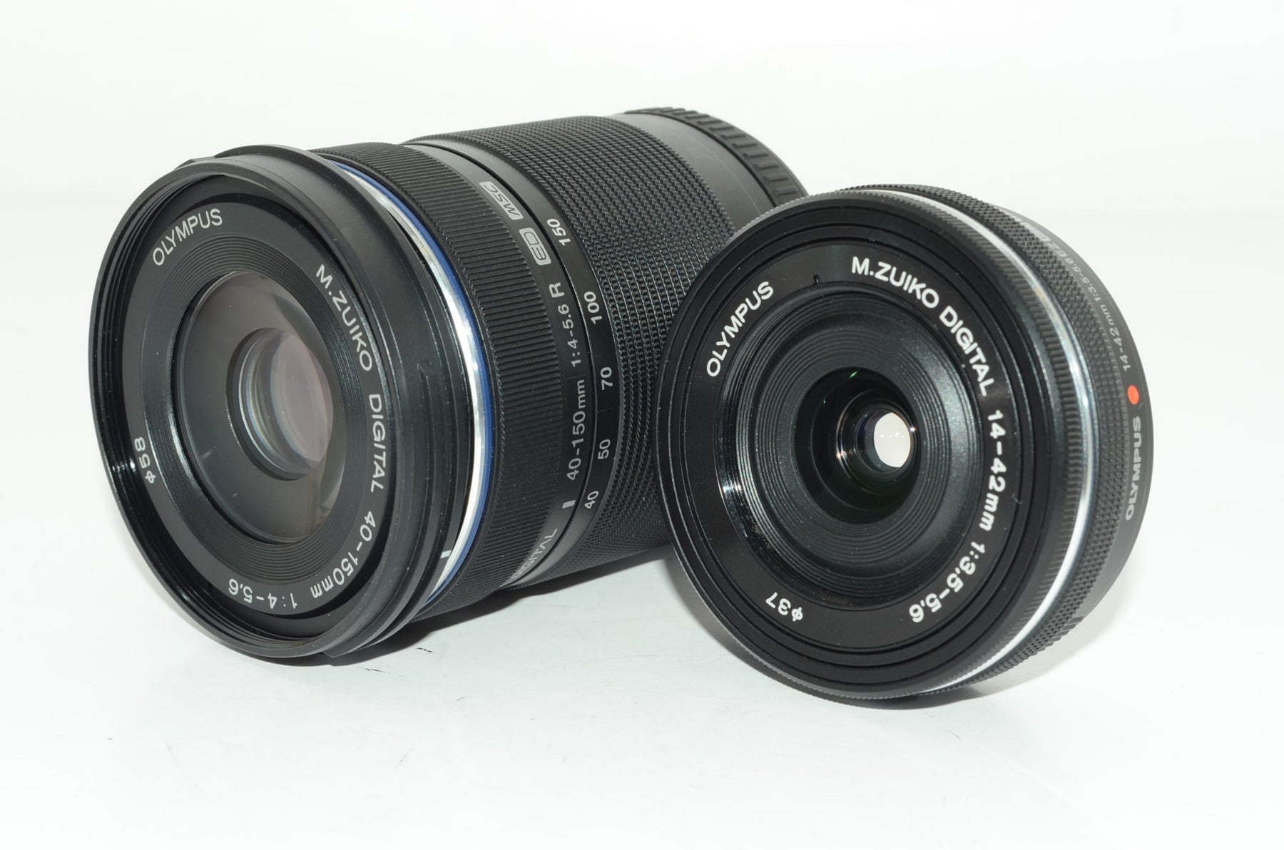 【外観並級】OLYMPUS OM-D E-M10 ダブルズームキット ブラック ミラーレス一眼 OM-D E-M10 DZKIT BLK
