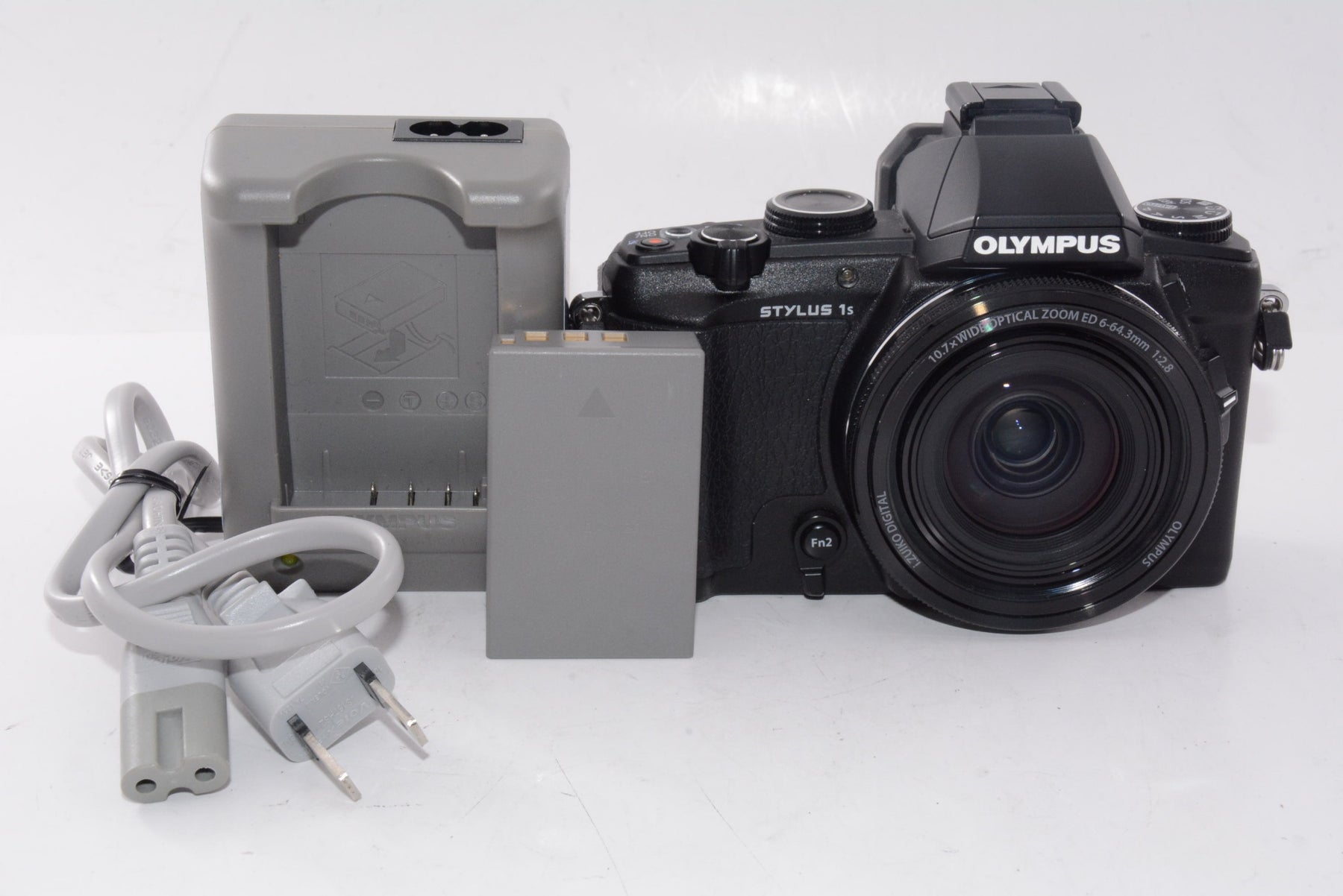 【外観並級】OLYMPUS デジタルカメラ STYLUS-1S 28-300mm ブラック