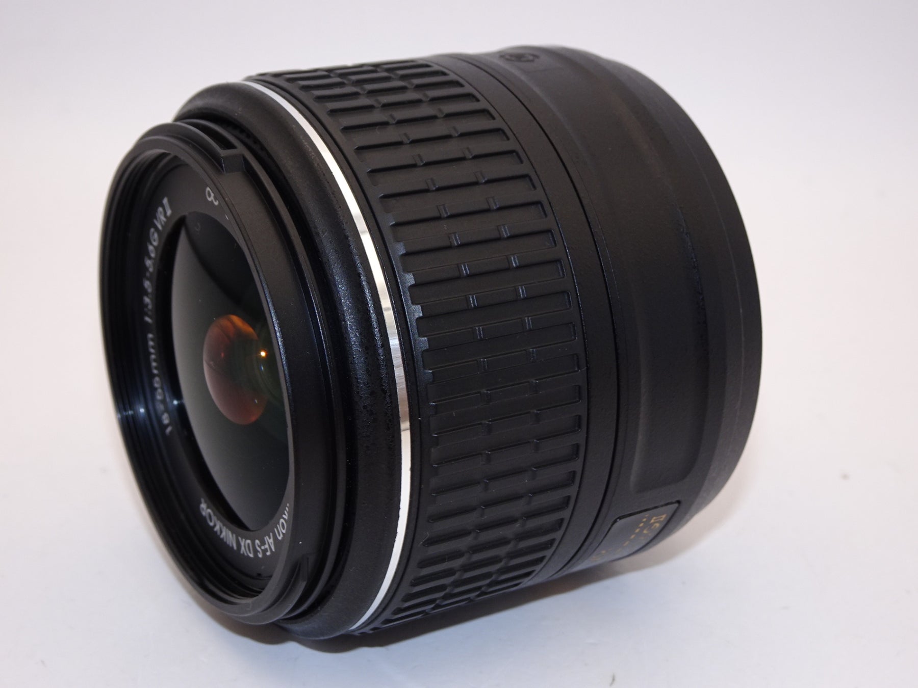 【外観特上級】Nikon 標準ズームレンズ AF-S DX NIKKOR 18-55mm f/3.5-5.6G VR II