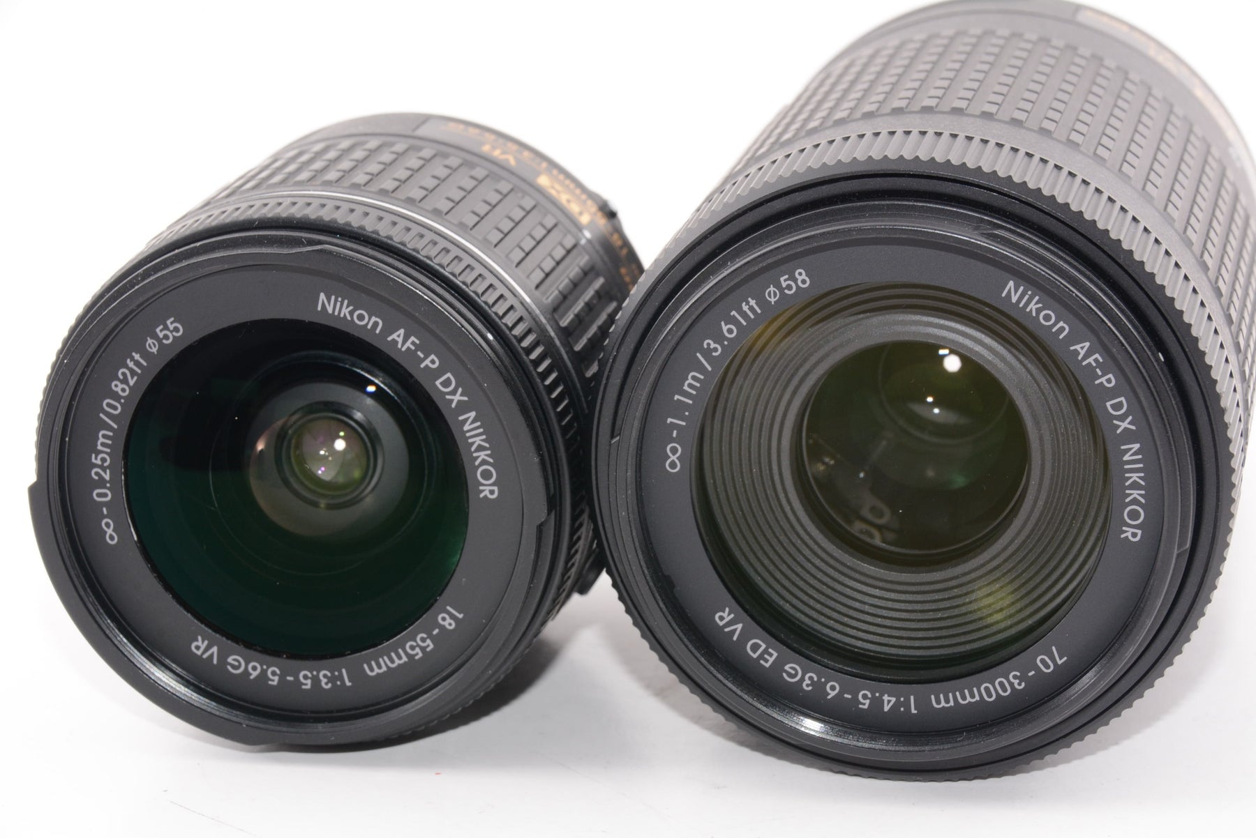 【外観並級】Nikon デジタル一眼レフカメラ D5600 ダブルズームキット ブラック D5600WZBK
