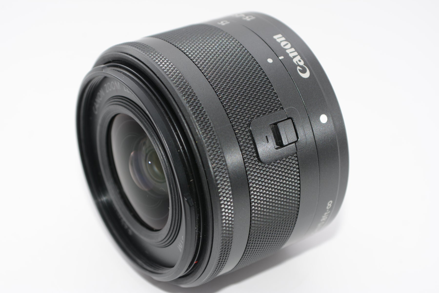 【外観特上級】Canon 標準ズームレンズ EF-M15-45mm F3.5-6.3IS STM(グラファイト) ミラーレス一眼対応 EF-M15-45ISSTM