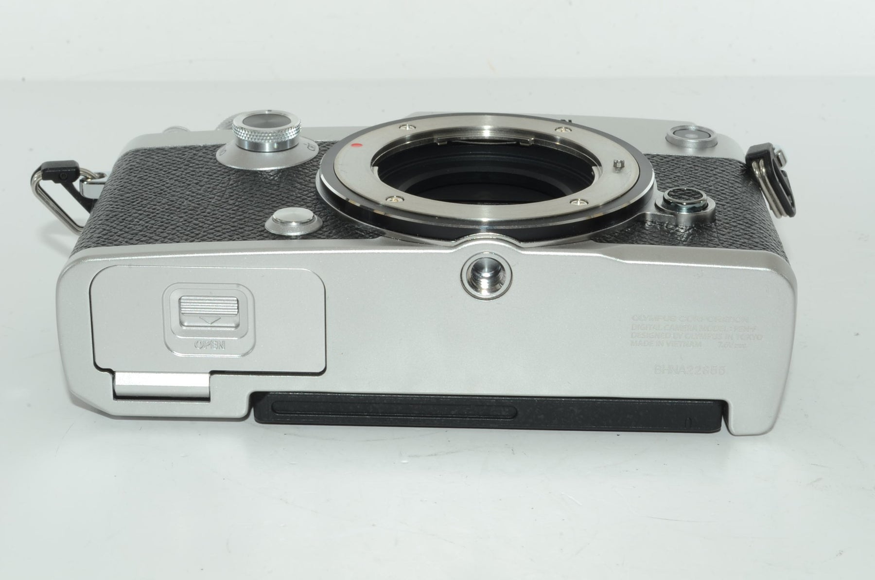 【外観特上級】OLYMPUS ミラーレス一眼 PEN-F 12mm F2.0LK SLV
