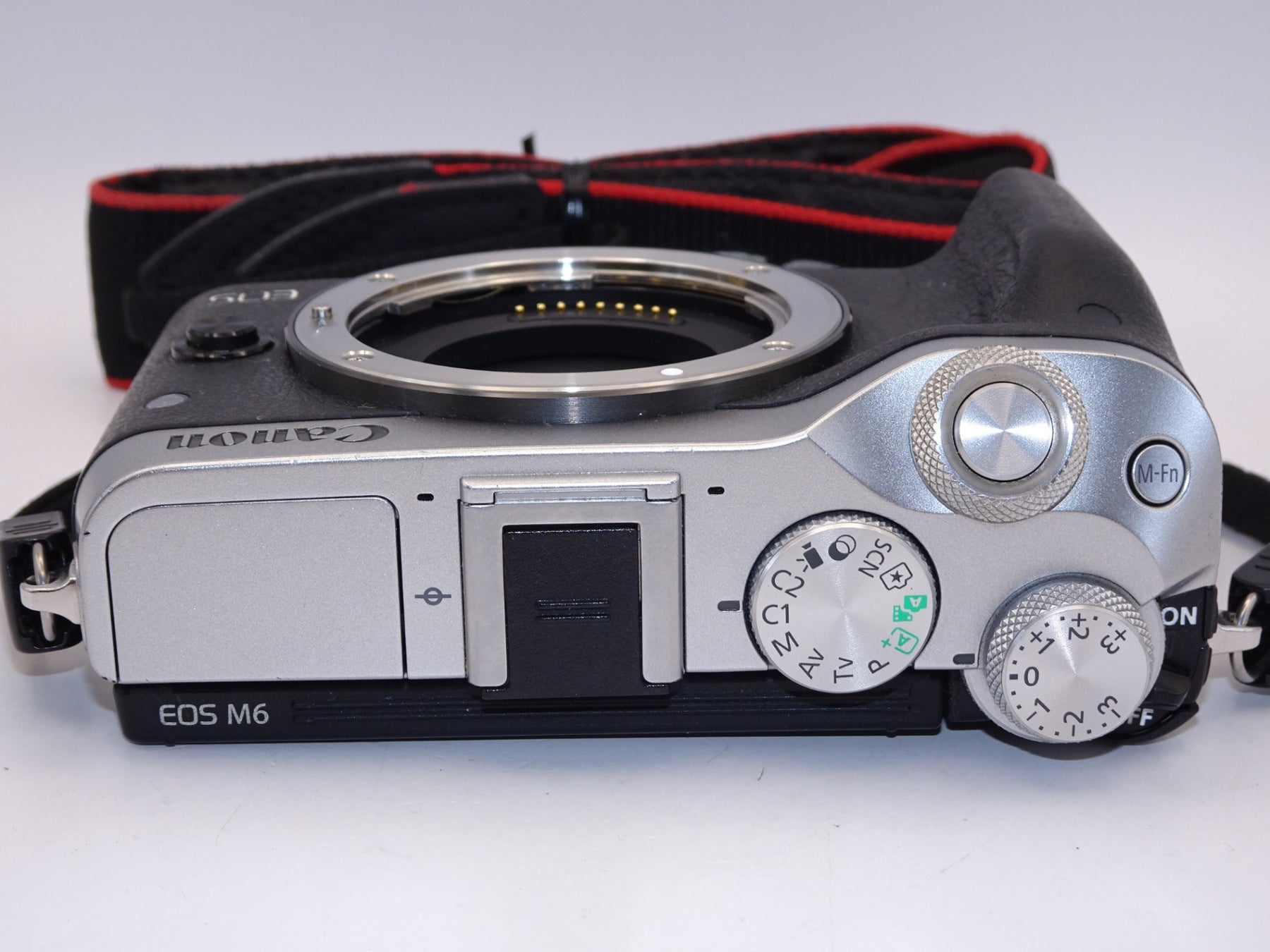 【外観並級】Canon キャノン EOS M6 ボディ