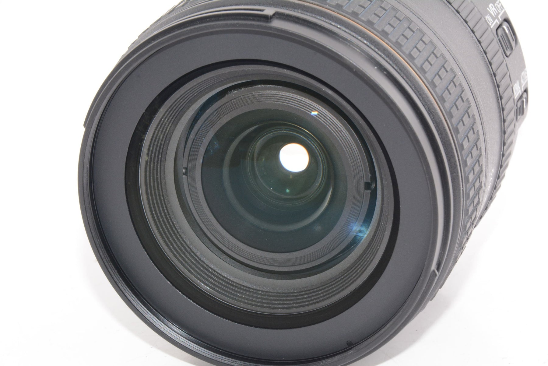 【外観特上級】Nikon 標準ズームレンズ AF-S DX NIKKOR 16-80mm f/2.8-4E ED VR