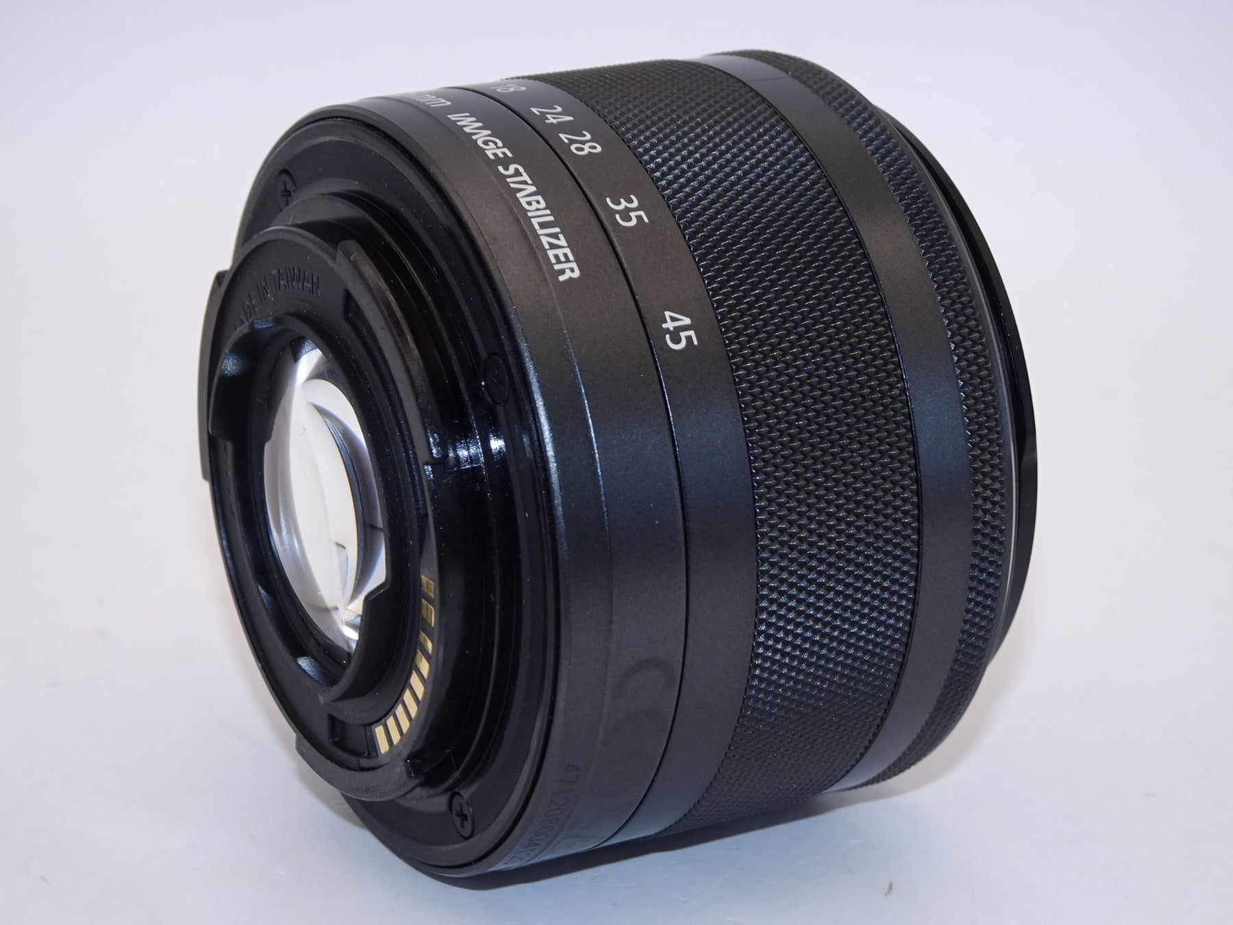 【外観特上級】Canon 標準ズームレンズ EF-M15-45mm F3.5-6.3IS STM(グラファイト) ミラーレス一眼対応 EF-M15-45ISSTM