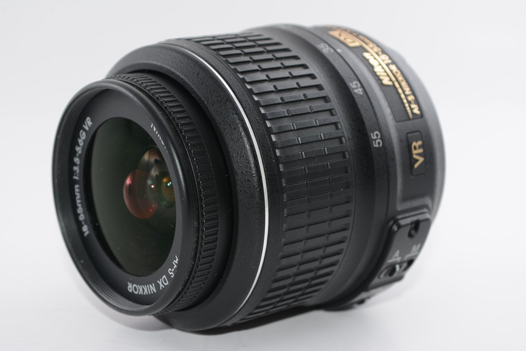 【外観特上級】Nikon 標準ズームレンズ AF-S DX NIKKOR 18-55mm f3.5-5.6G VR
