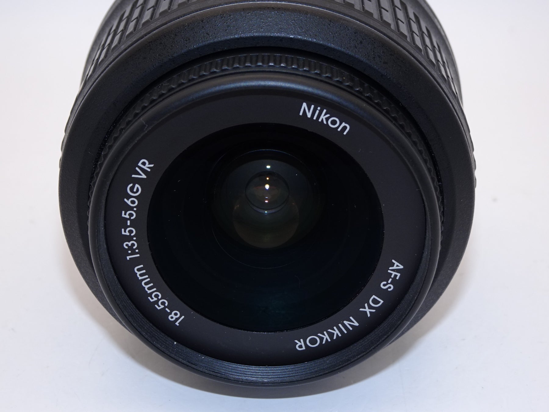 【外観特上級】Nikon 標準ズームレンズ AF-S DX NIKKOR 18-55mm f3.5-5.6G VR