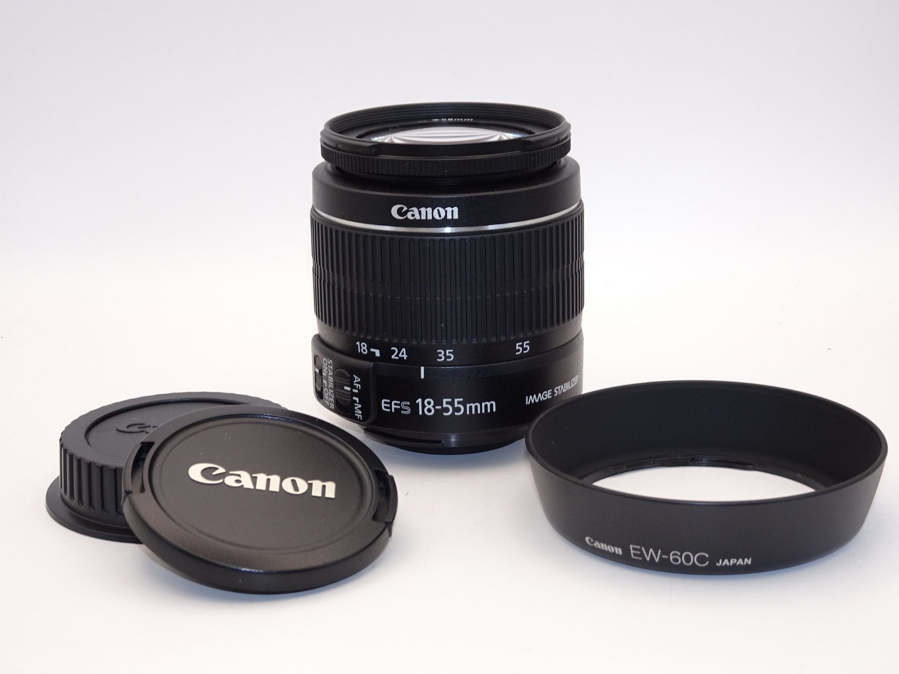 【外観特上級】Canon 標準ズームレンズ EF-S18-55mm F3.5-.5.6 IS II