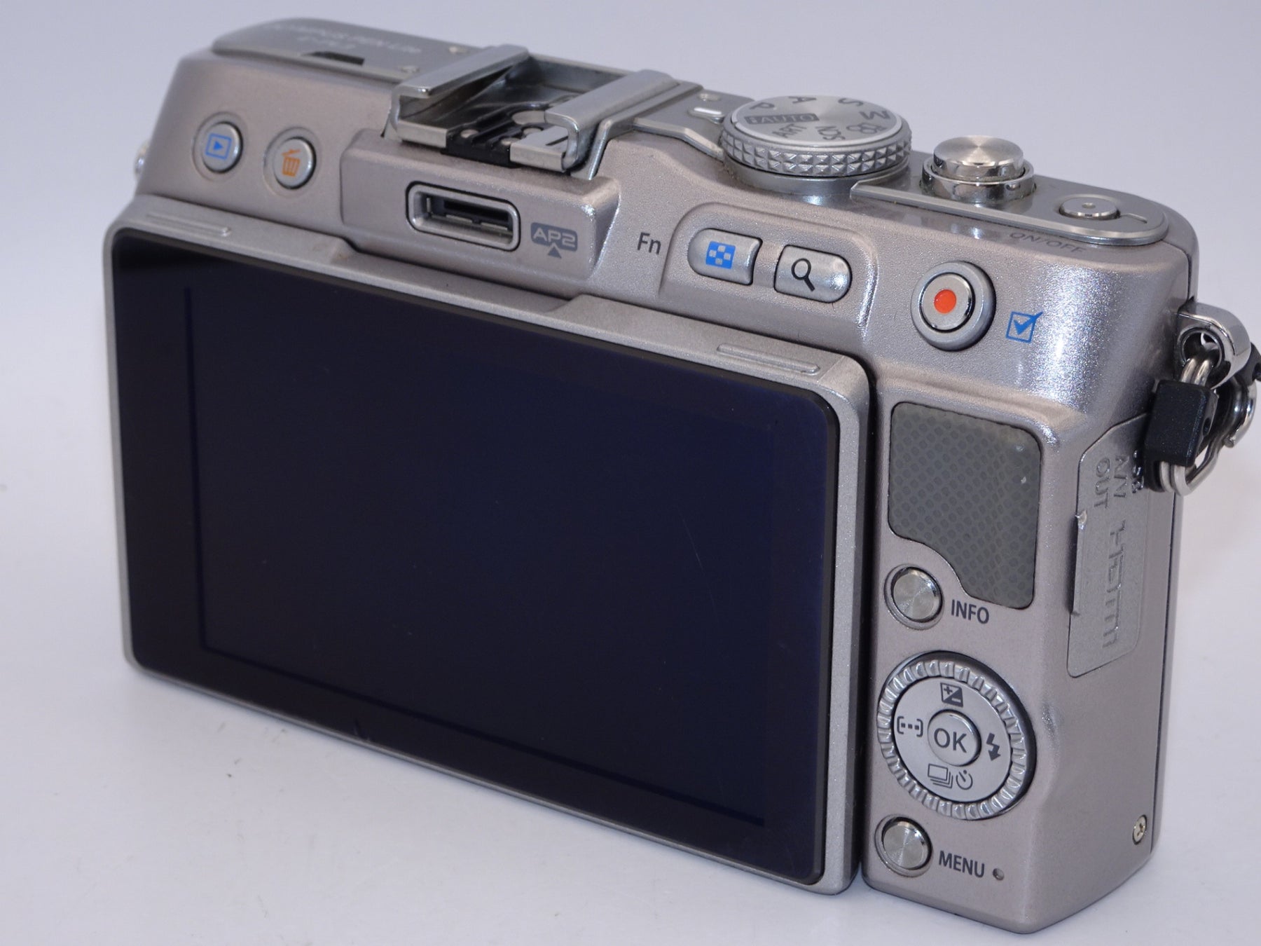 【外観特上級】OLYMPUS ミラーレス一眼 PEN Lite E-PL3 ボディ シルバー