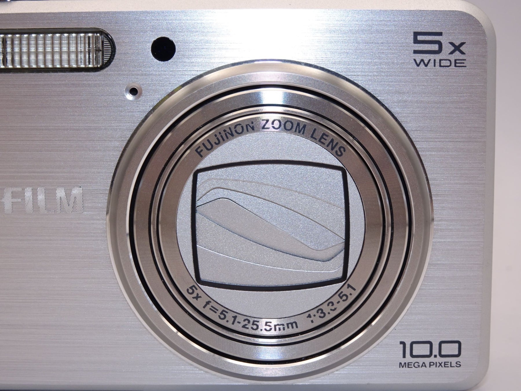 【外観特上級】FUJIFILM デジタルカメラ FinePix (ファインピックス) J150W シルバー FX-J150WS