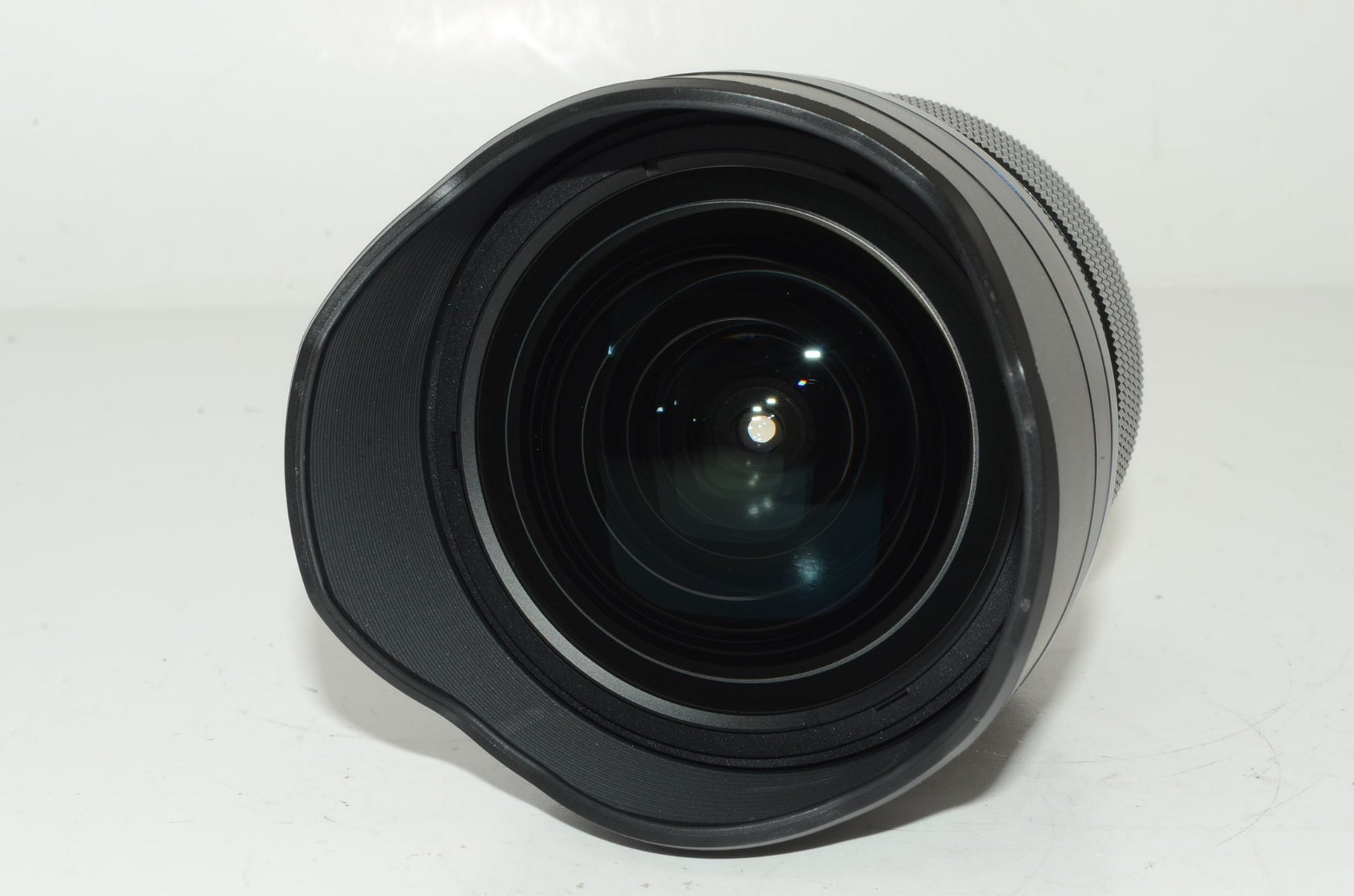 【外観特上級】OLYMPUS M.ZUIKO DIGITAL ED 7-14mm F2.8 PRO