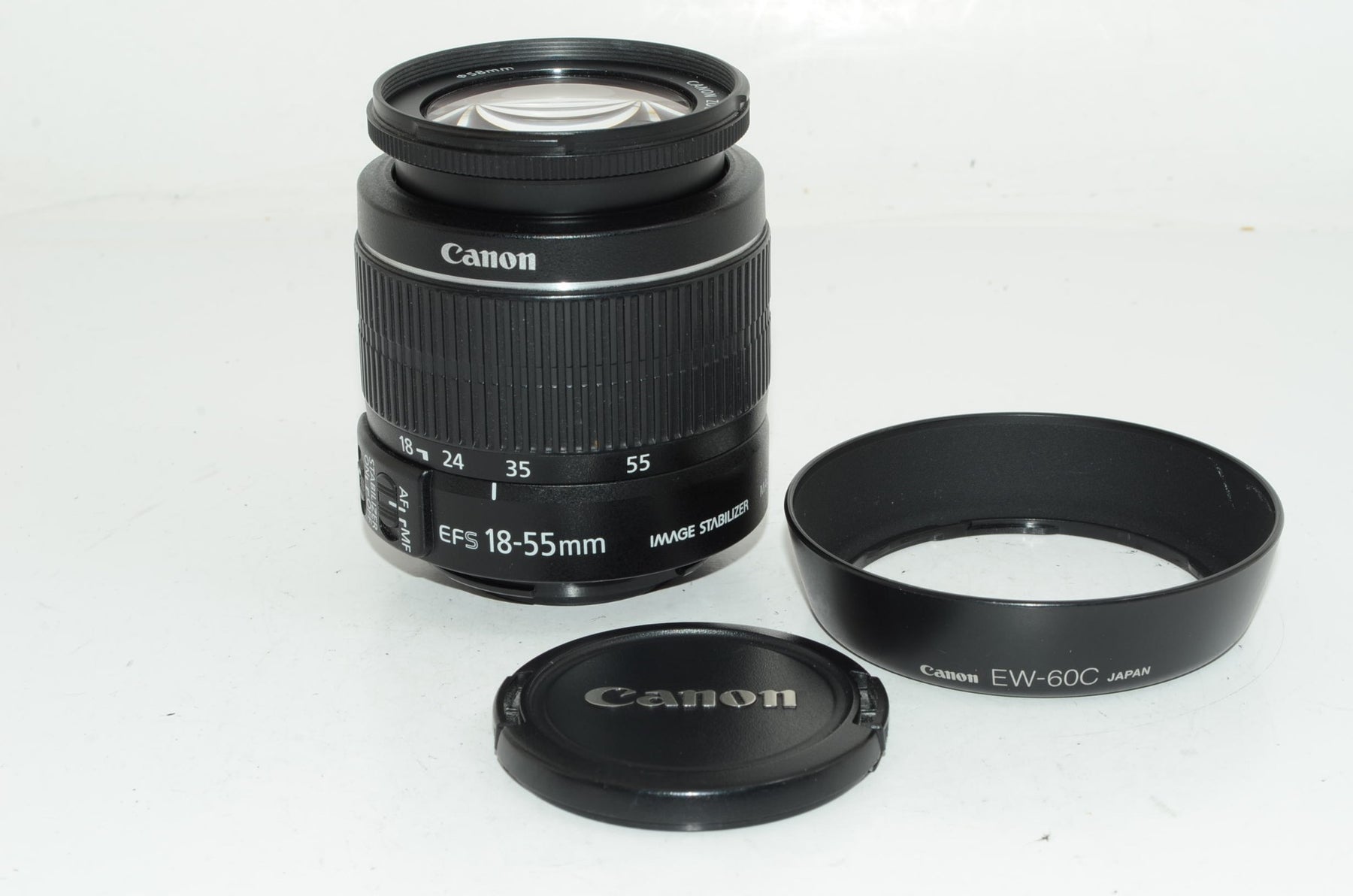 【外観並級】Canon 標準ズームレンズ EF-S18-55mm F3.5-.5.6 IS II