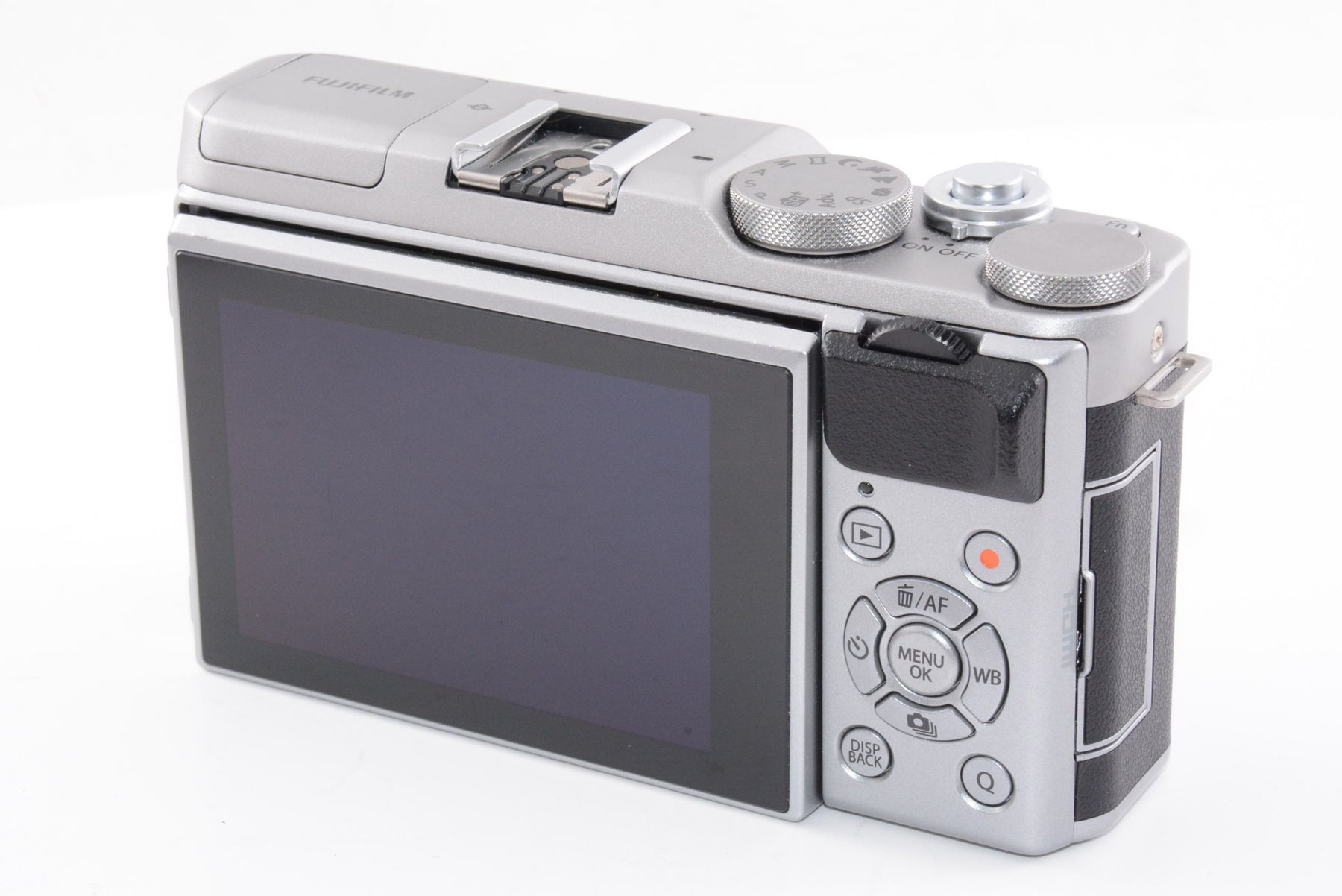 【外観特上級】FUJIFILM ミラーレス一眼 X-A5シルバー X-A5-S