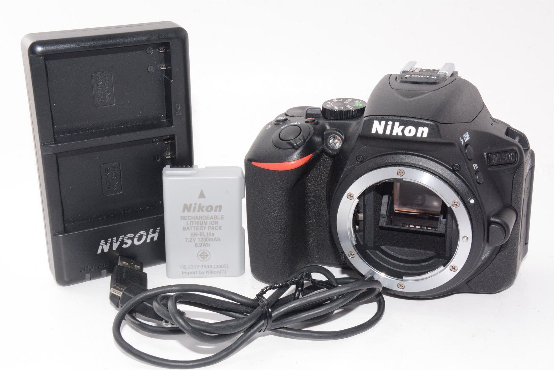 【外観特上級】Nikon デジタル一眼レフカメラ D5600 ボディ