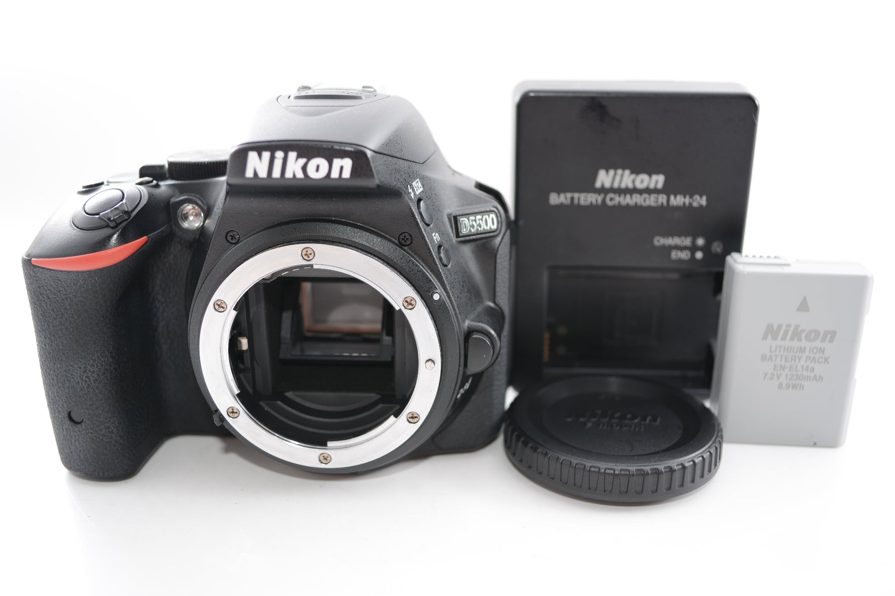 【外観特上級】Nikon デジタル一眼レフカメラ D5500 ボディー ブラック D5500BK