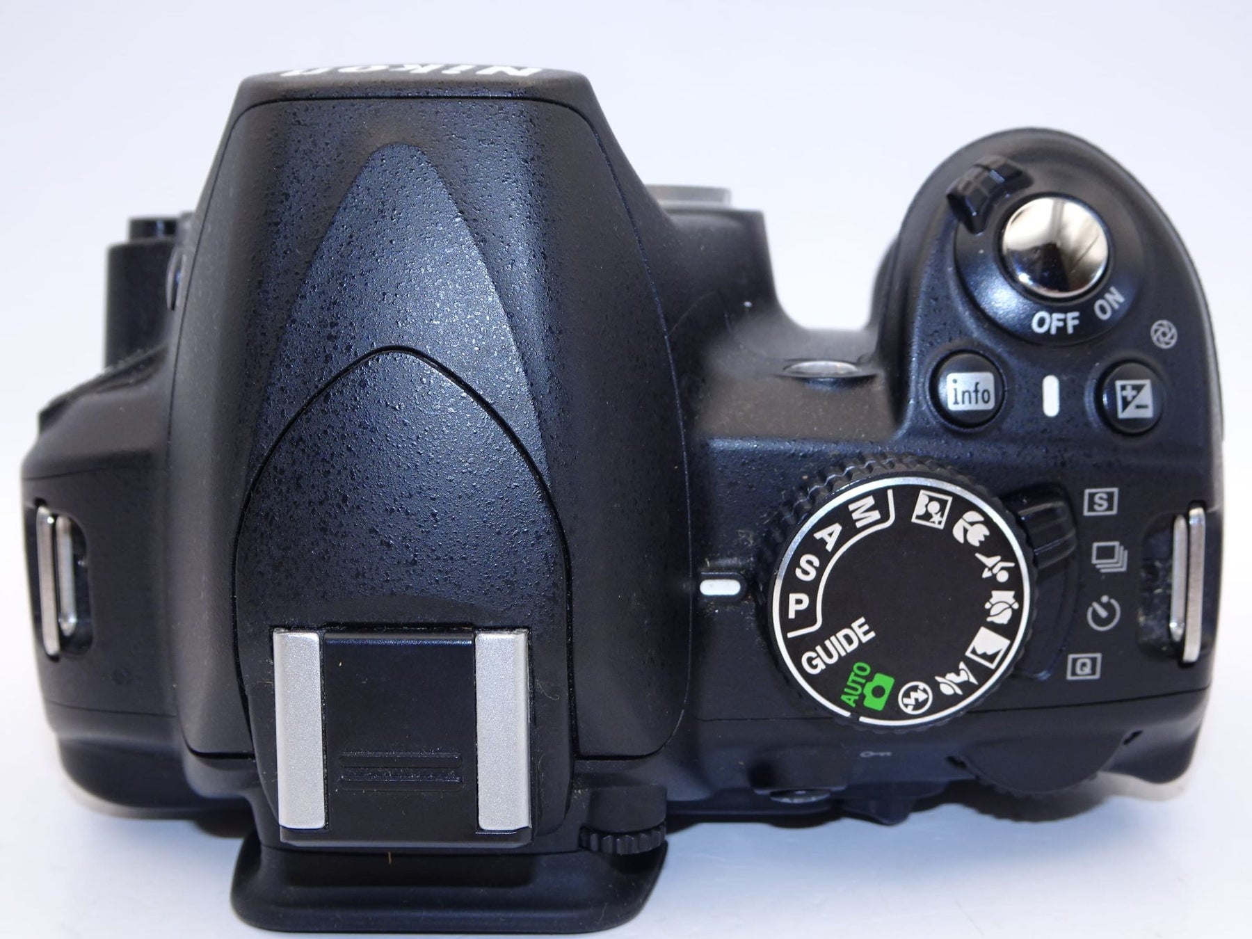 【外観並級】Nikon デジタル一眼レフカメラ D3100 ボディ D3100