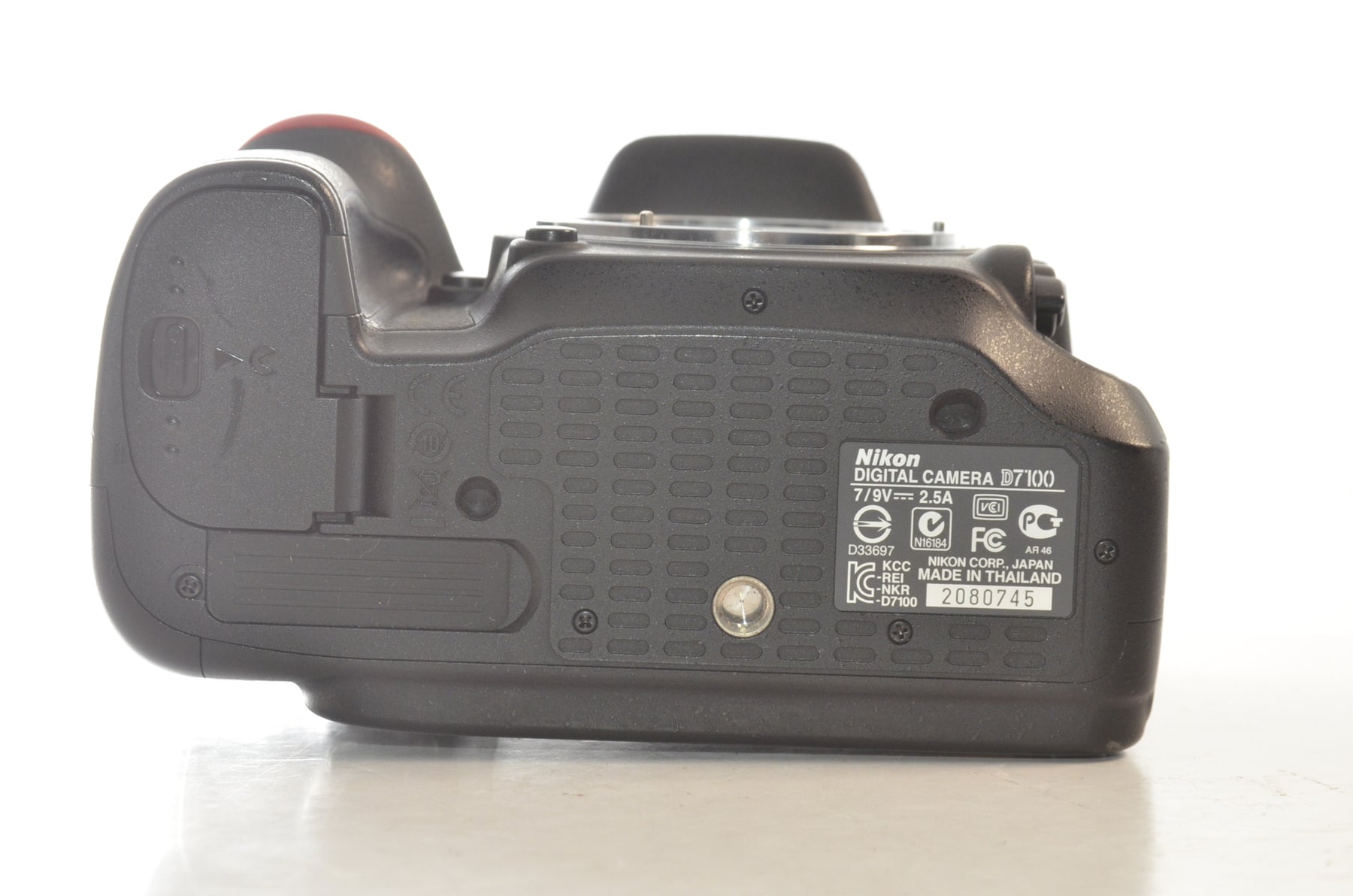 【外観特上級】Nikon デジタル一眼レフカメラ D7100 ボディー D7100