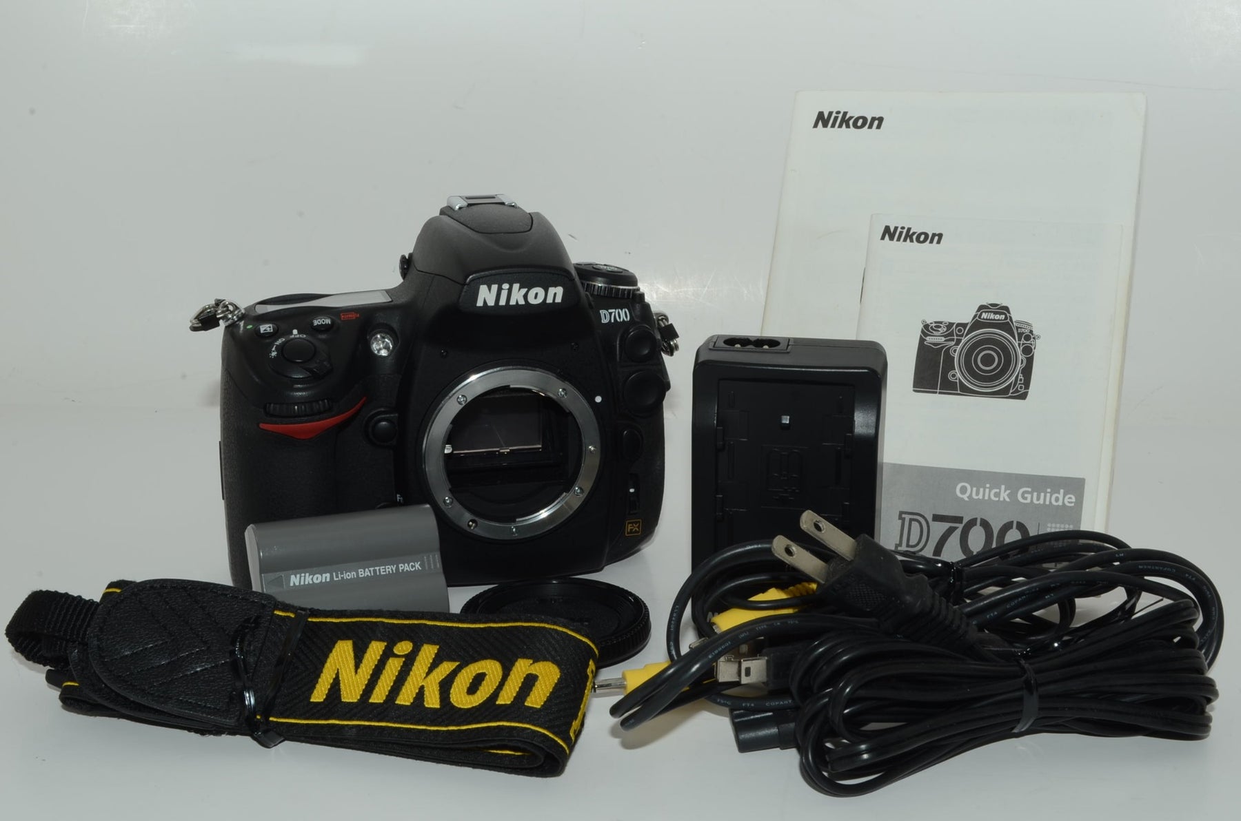【外観特上級】Nikon デジタル一眼レフカメラ D700 ボディ