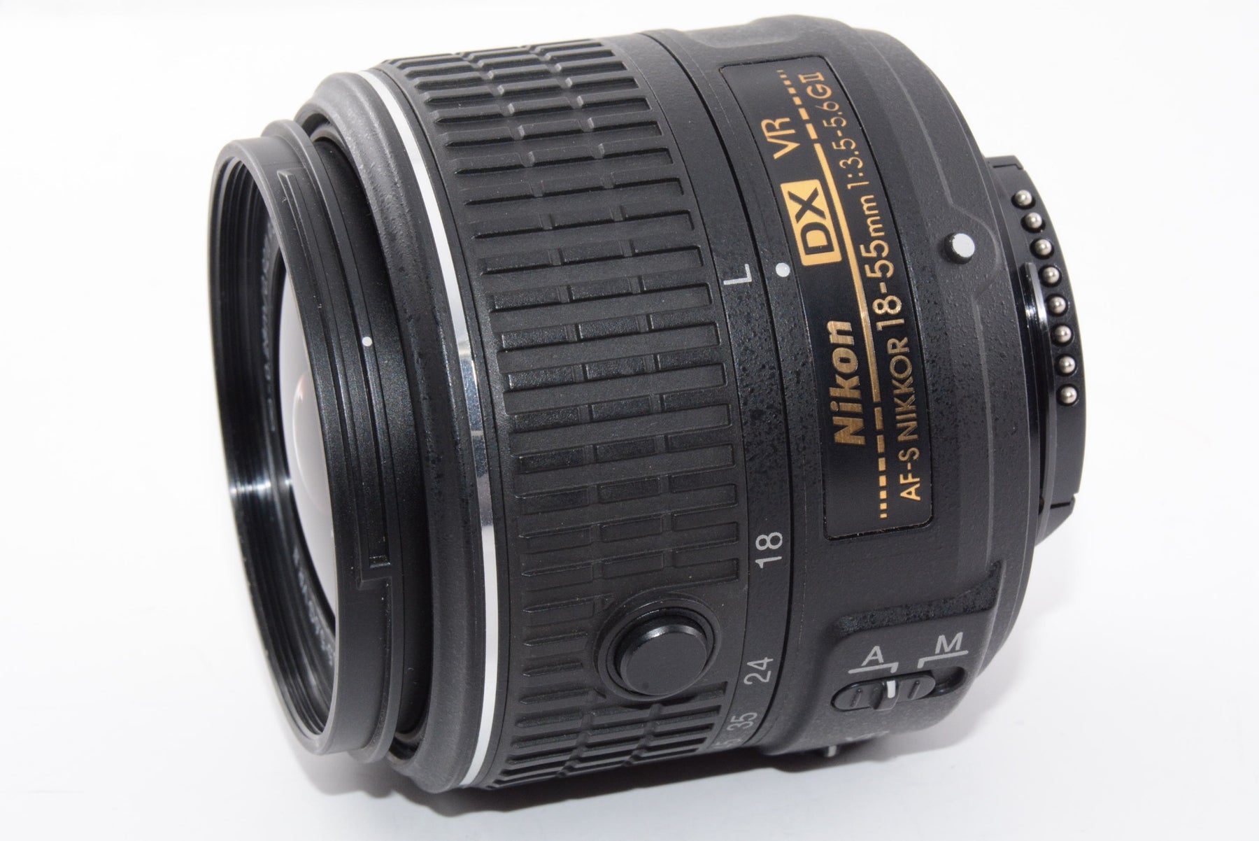 【外観特上級】Nikon 標準ズームレンズ AF-S DX NIKKOR 18-55mm f/3.5-5.6G VR II