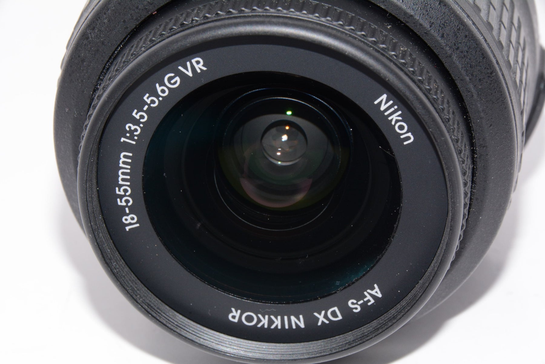 【外観特上級】Nikon 標準ズームレンズ AF-S DX NIKKOR 18-55mm f3.5-5.6G VR