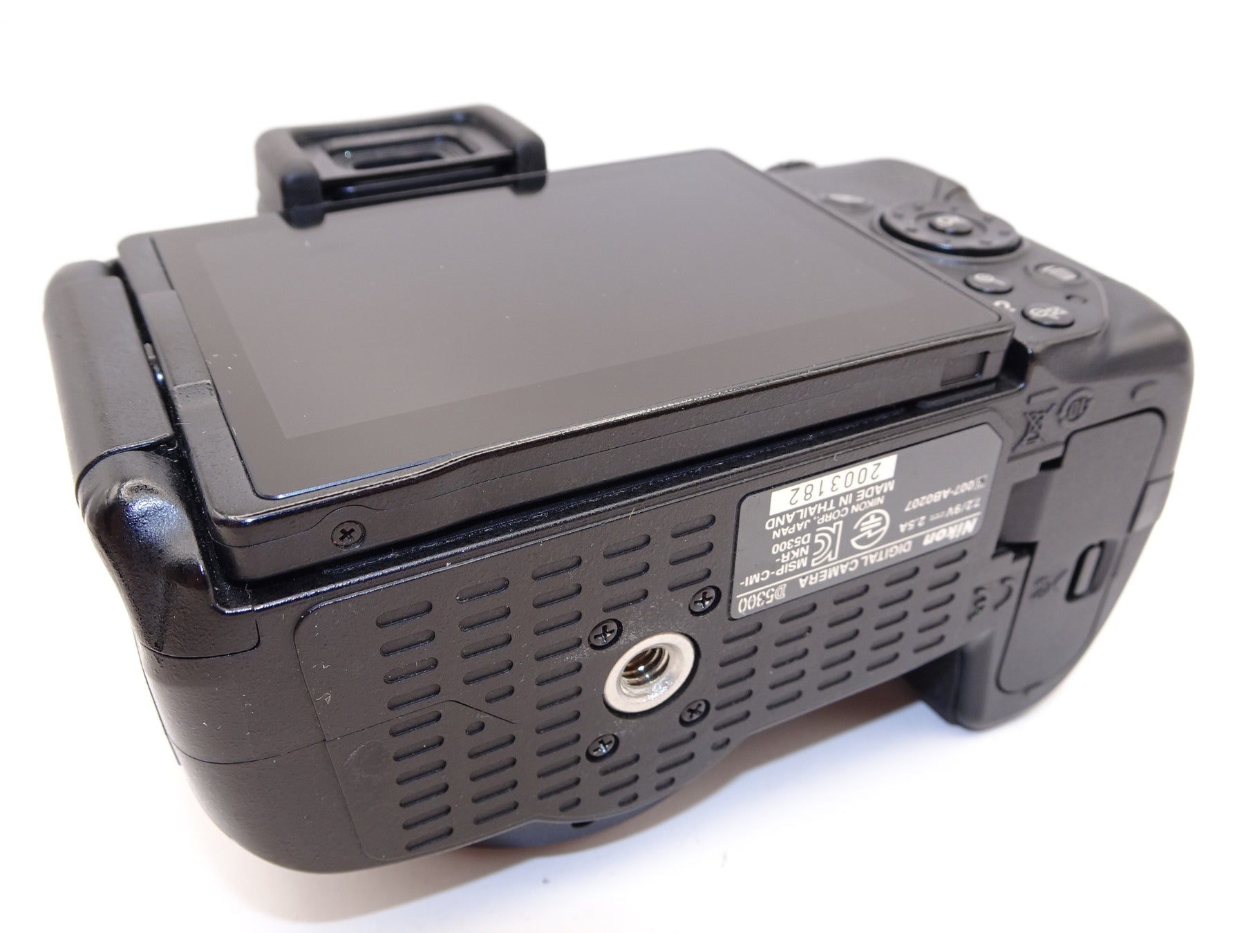 【外観並級】Nikon デジタル一眼レフカメラ D5300 18-140VR レンズキット ブラック D5300LK18-140VRBK