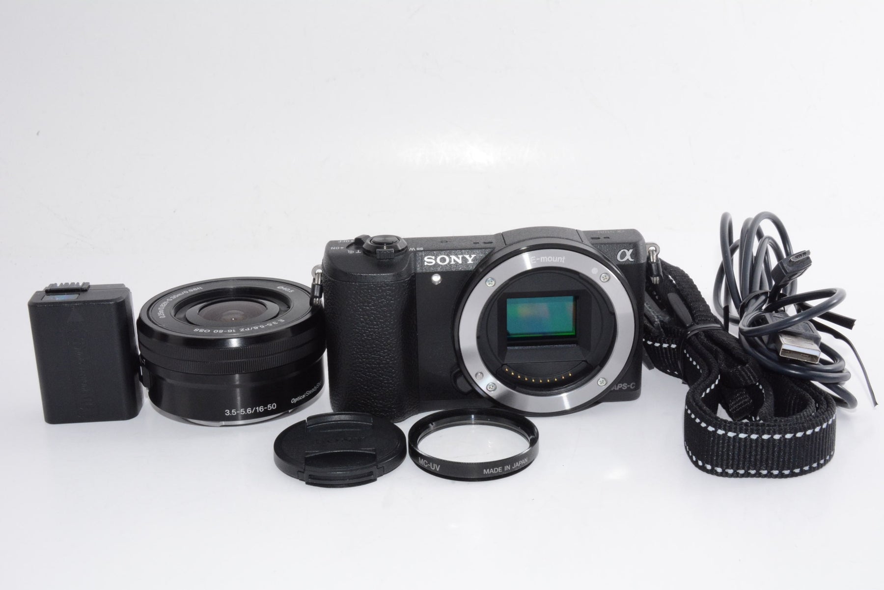 【外観特上級】ソニー SONY ミラーレス一眼 α5100 パワーズームレンズキット E PZ 16-50mm F3.5-5.6 OSS付属 ブラック ILCE-5100L-B