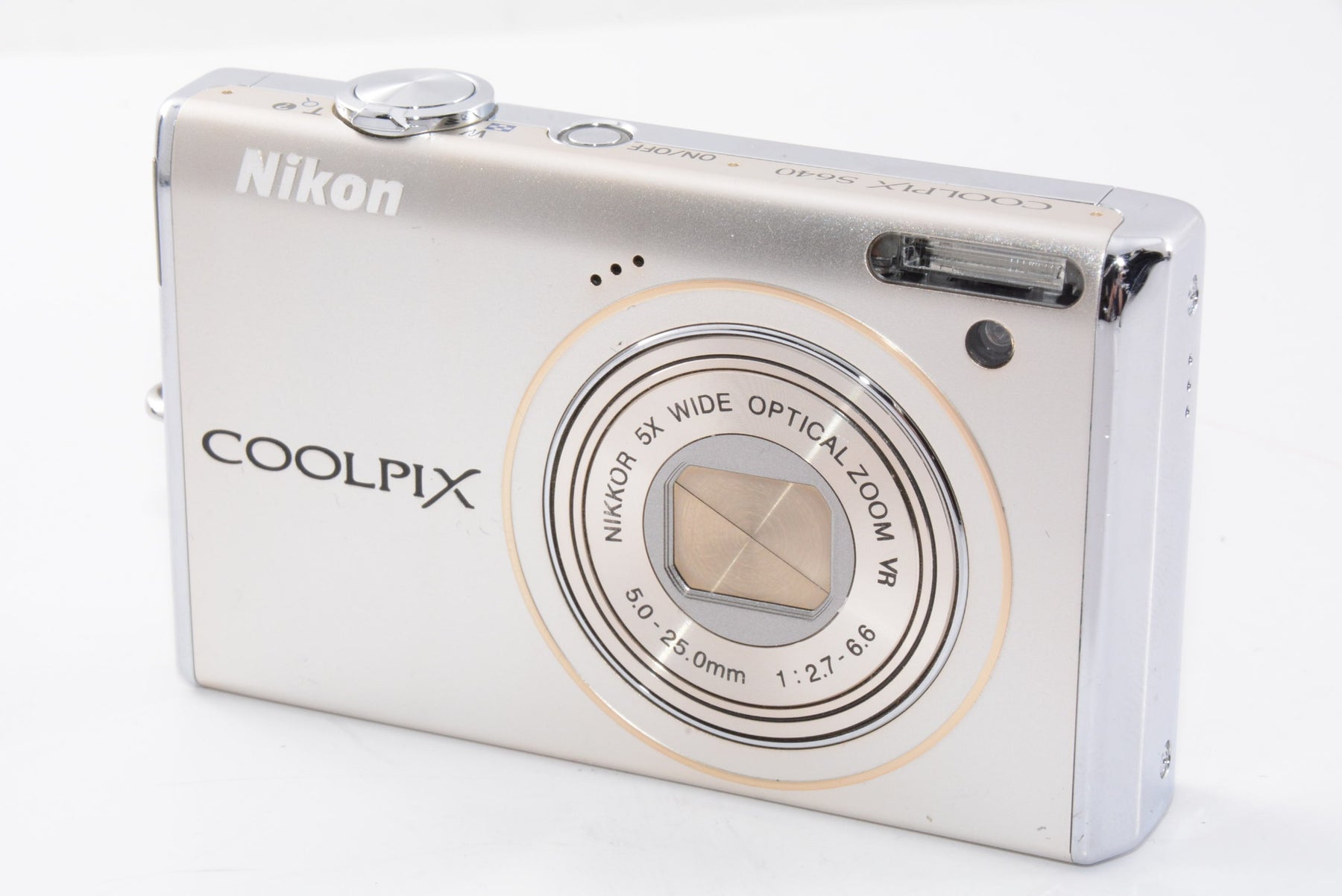 【外観特上級】Nikon デジタルカメラ COOLPIX (クールピクス) S640 アイスシルバー S640SL