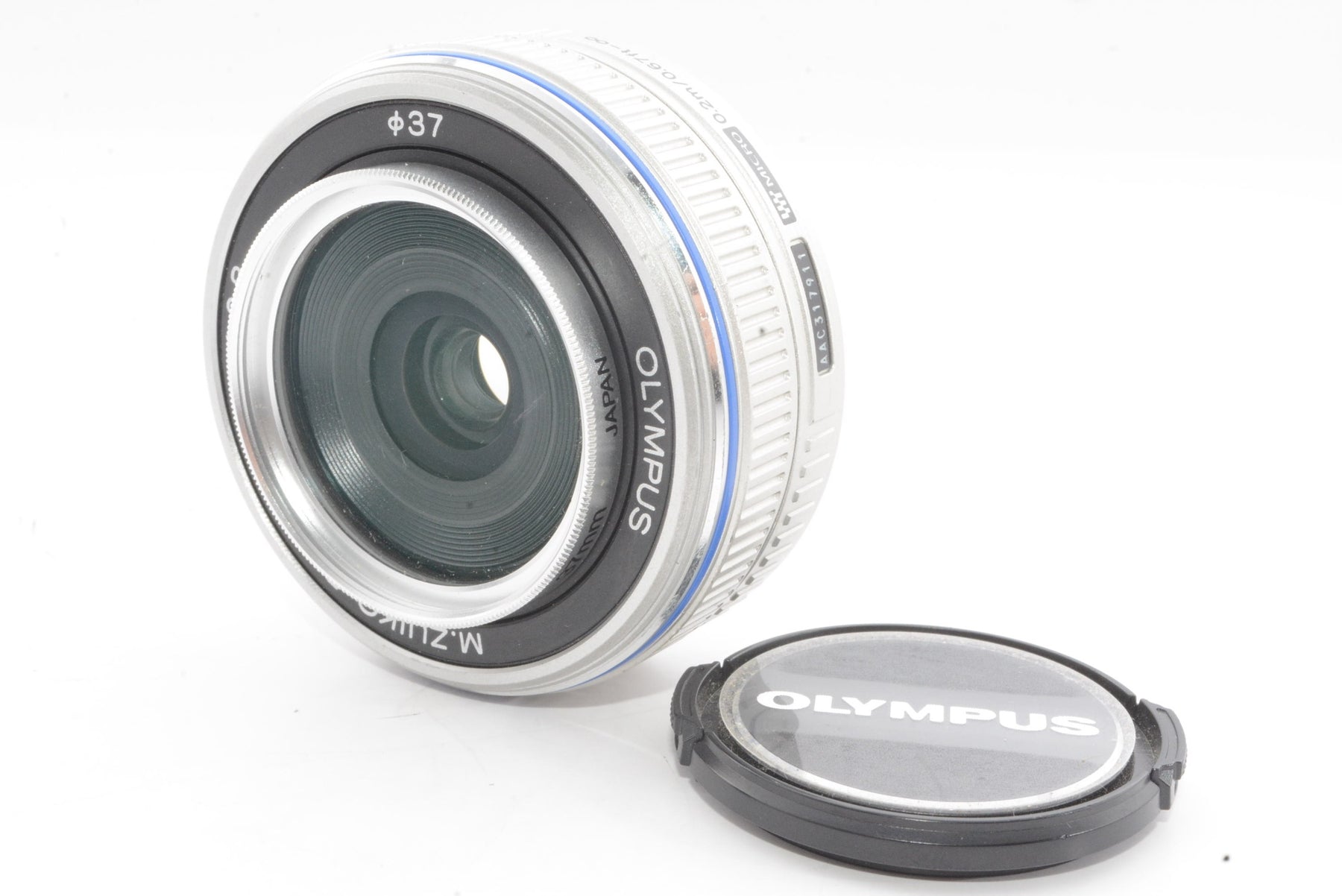 【外観特上級】OLYMPUS パンケーキレンズ M.ZUIKO DIGITAL 17mm F2.8 シルバー