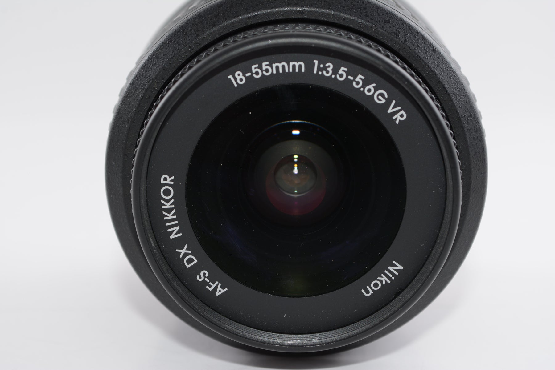 【外観特上級】Nikon 標準ズームレンズ AF-S DX NIKKOR 18-55mm f3.5-5.6G VR