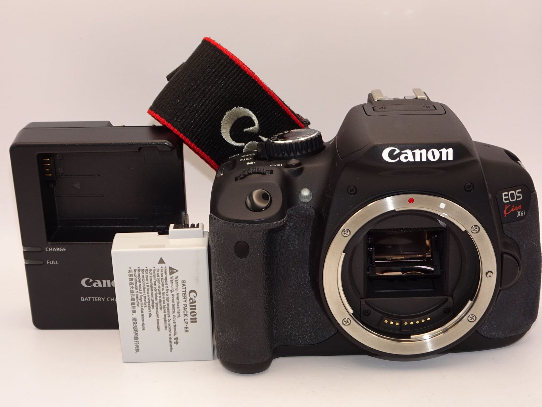 【外観並級】Canon デジタル一眼レフカメラ EOS Kiss X6i ボディ