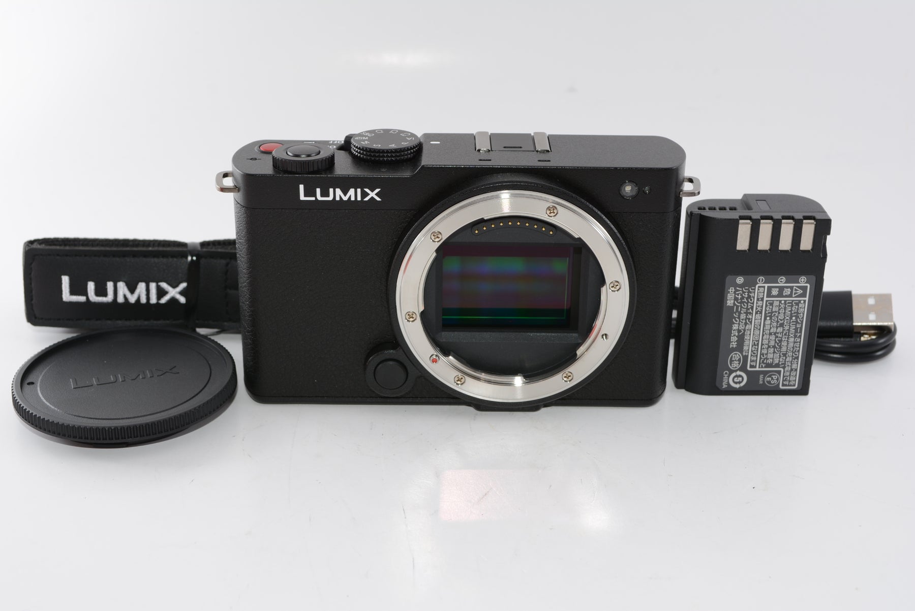 【ほぼ新品】パナソニック フルサイズ ミラーレス一眼カメラ ルミックス S9-K ボディ