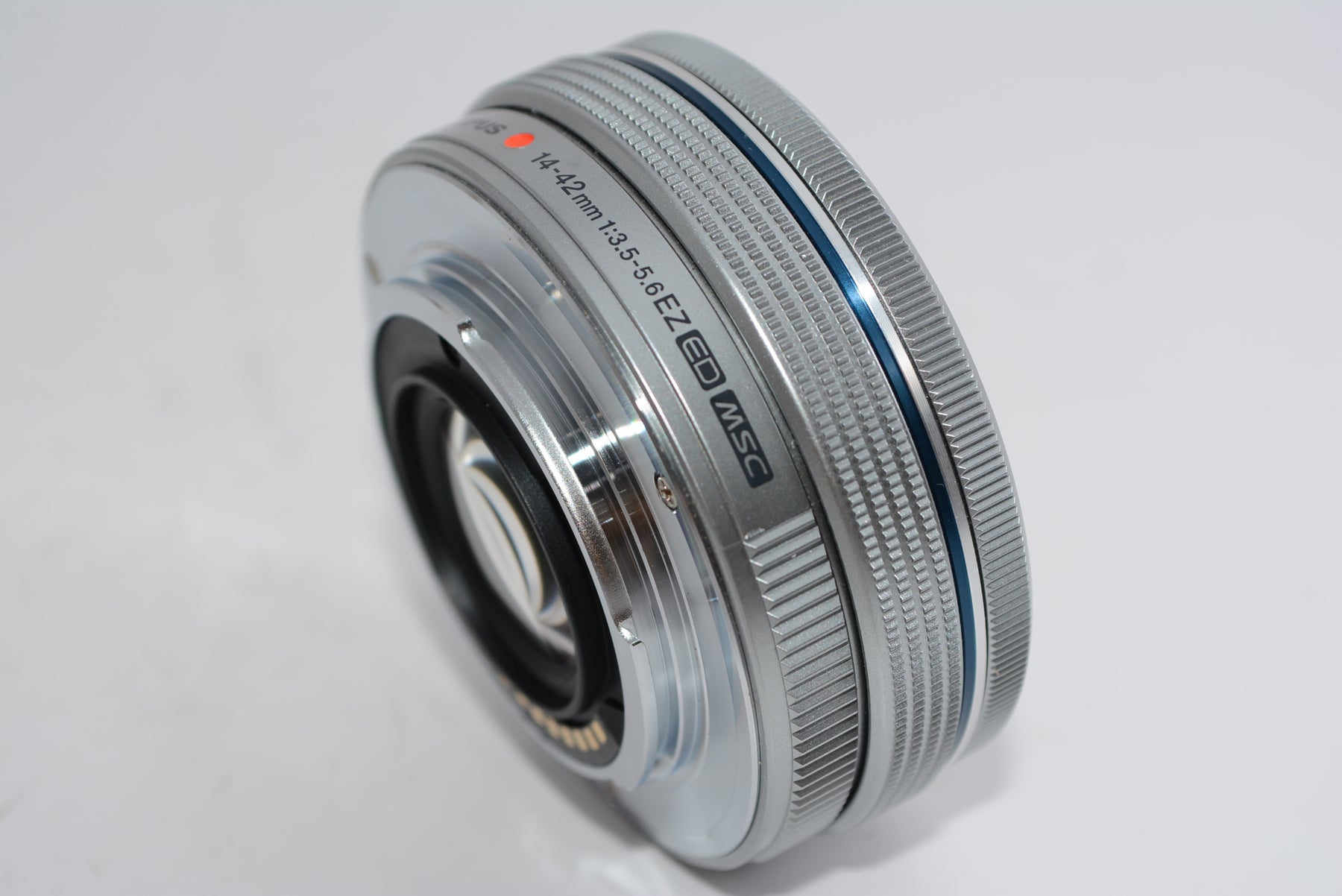 【外観特上級】OLYMPUS M.ZUIKO DIGITAL ED 14-42mm F3.5-5.6 EZ SLV