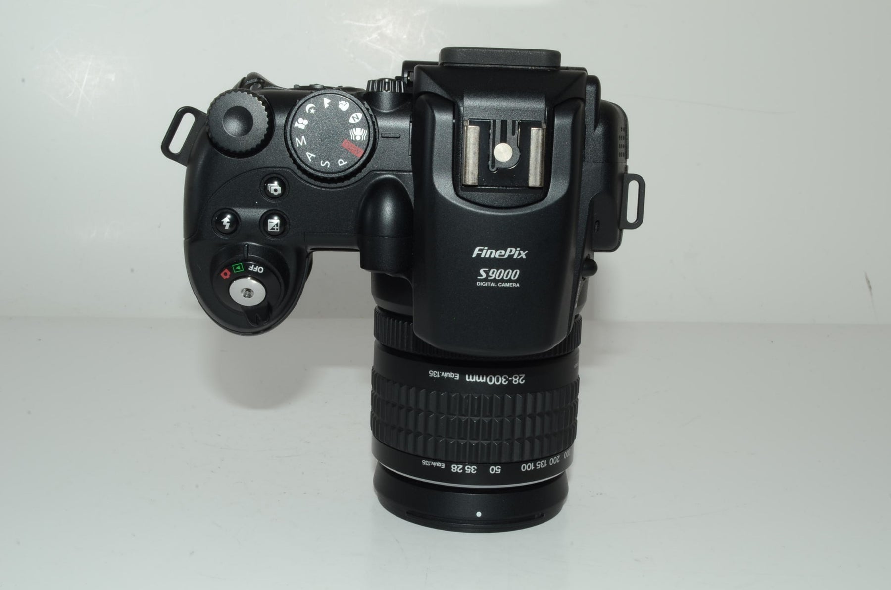 【外観特上級】FUJIFILM FinePix S9000 FX-S9000