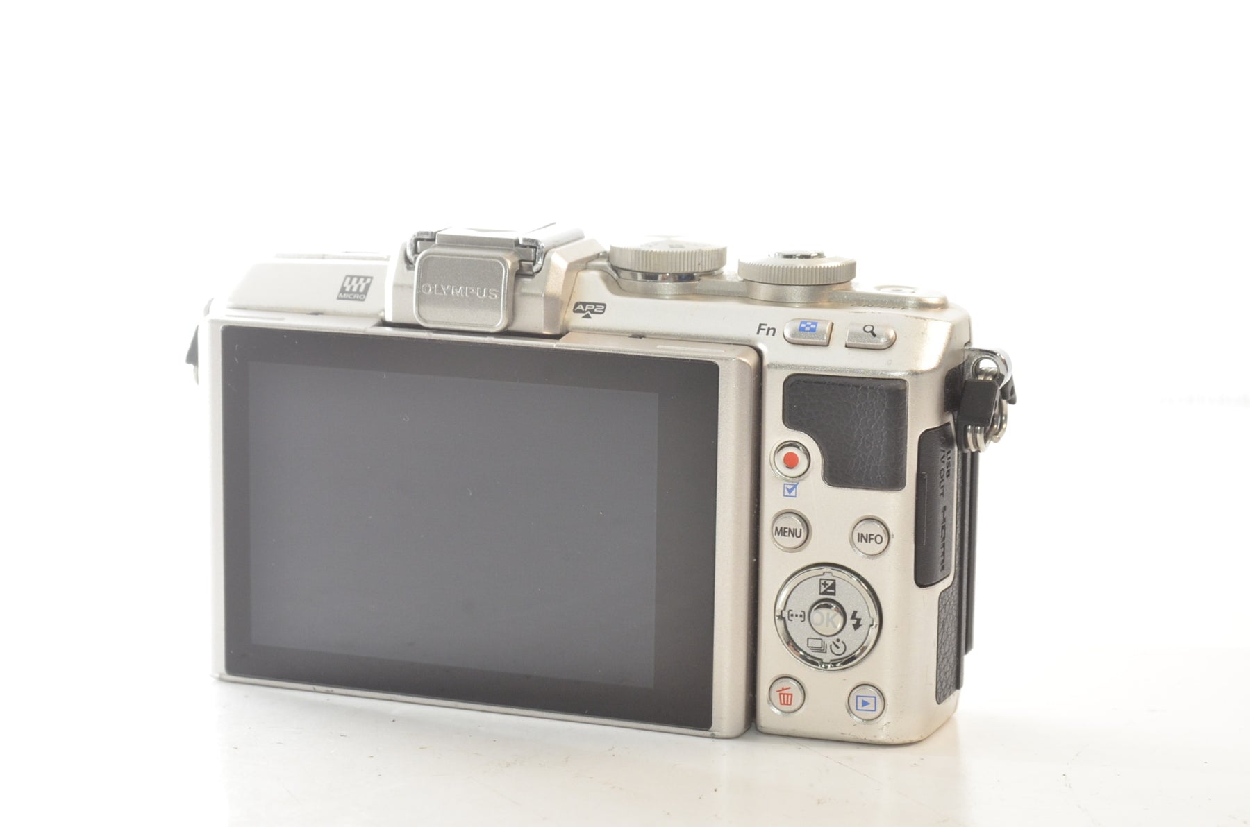 【外観特上級】OLYMPUS PEN E-PL7 EZダブルズームキット シルバー ミラーレス一眼 E-PL7 EZ DZKIT SLV