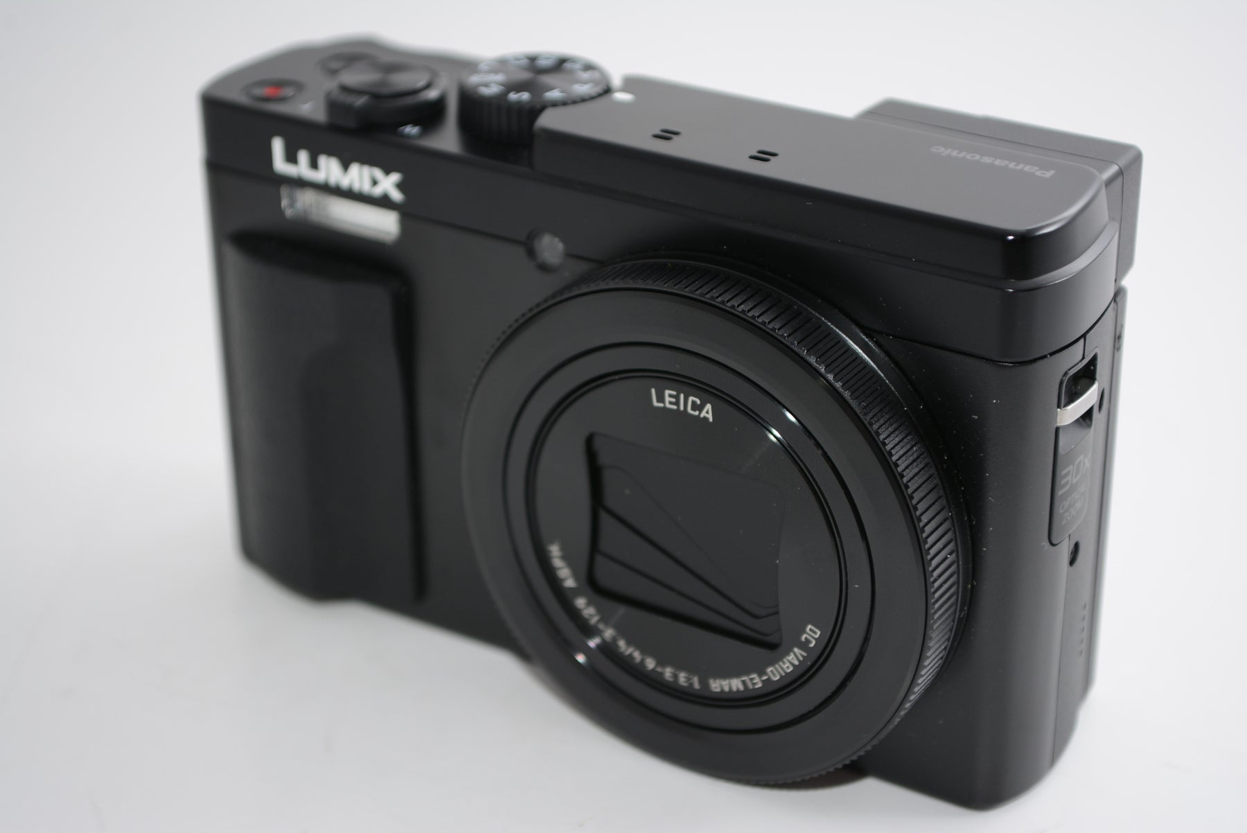 【ほぼ新品】パナソニック コンパクトデジタルカメラ ルミックス TZ95D 光学30倍 ブラック DC-TZ95D-K