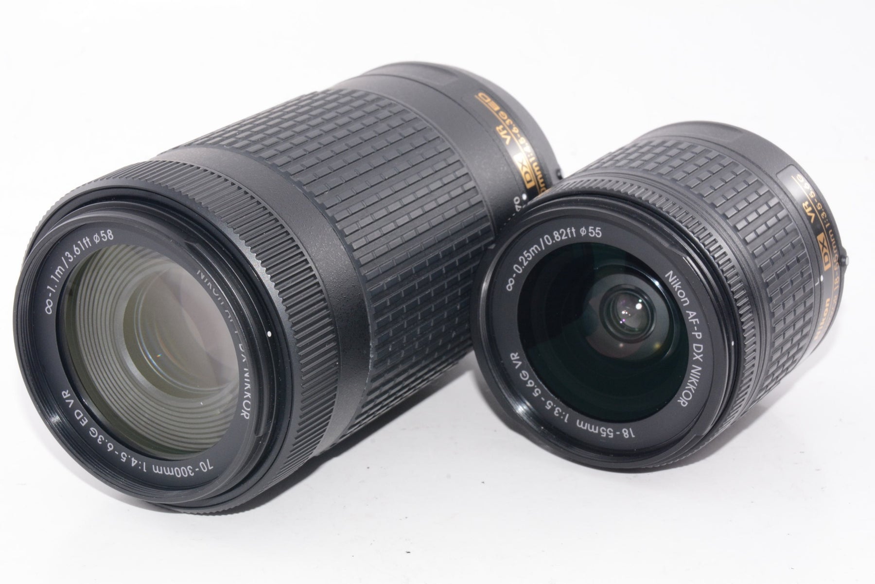 【外観並級】Nikon デジタル一眼レフカメラ D5600 ダブルズームキット ブラック D5600WZBK