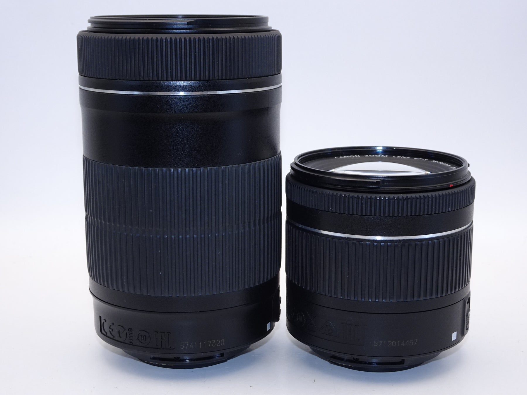 【外観並級】Canon デジタル一眼レフカメラ「EOS Kiss X9」ダブルズームキット (ブラック) EOSKISSX9BK-WKIT