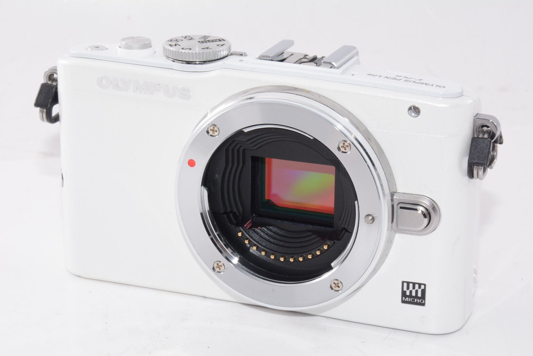【外観並級】OLYMPUS ミラーレス一眼 PEN Lite E-PL6 ボディ ホワイト E-PL6 BODY WHT