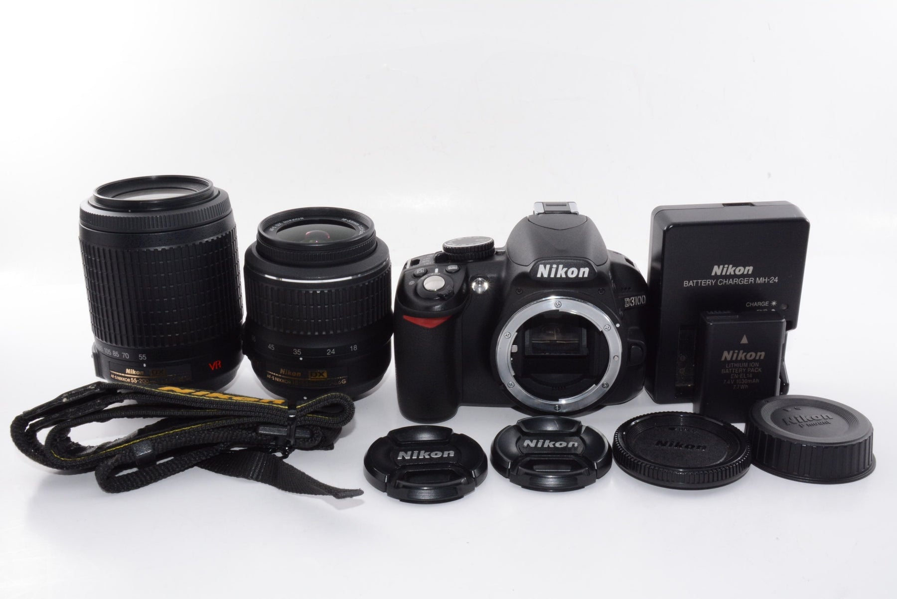 【外観並級】Nikon デジタル一眼レフカメラ D3100 200mmダブルズームキットD3100WZ200