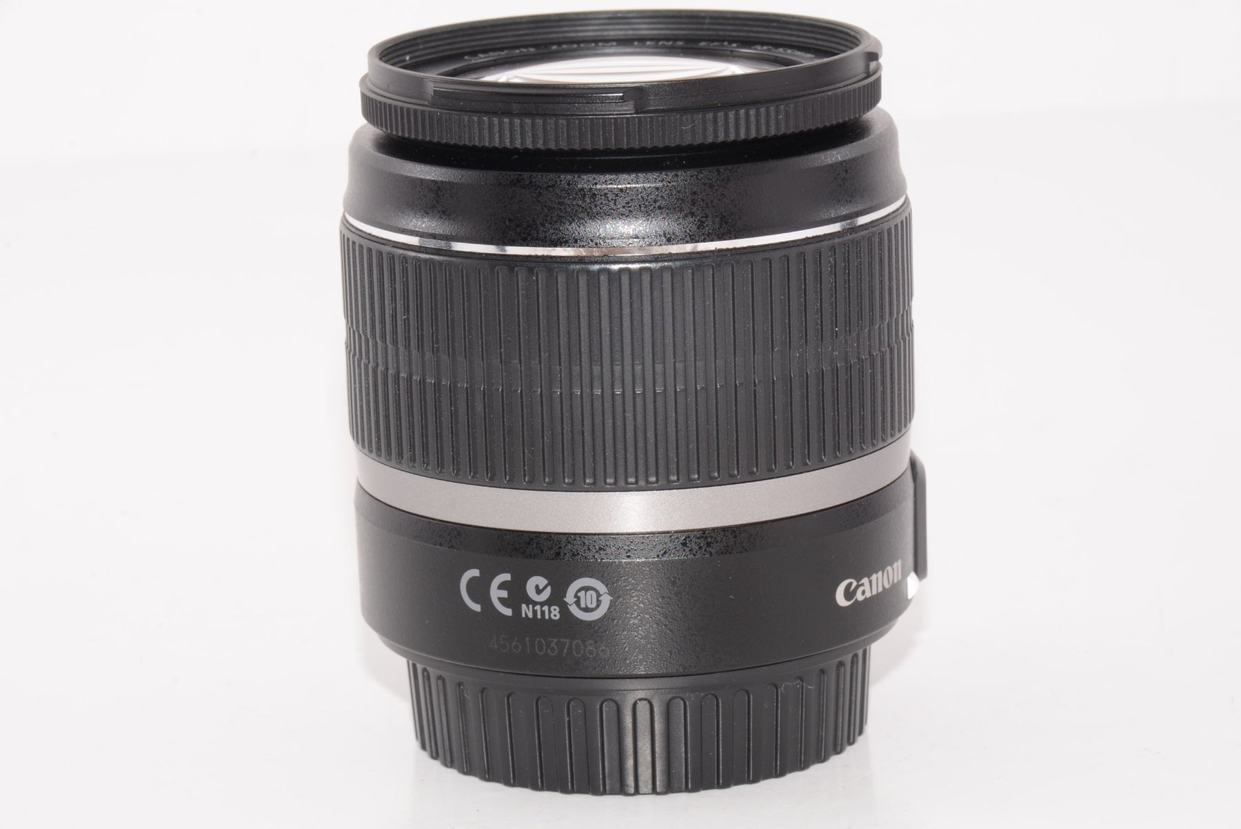 【外観特上級】Canon 標準ズームレンズ EF-S18-55mm F3.5-5.6 IS